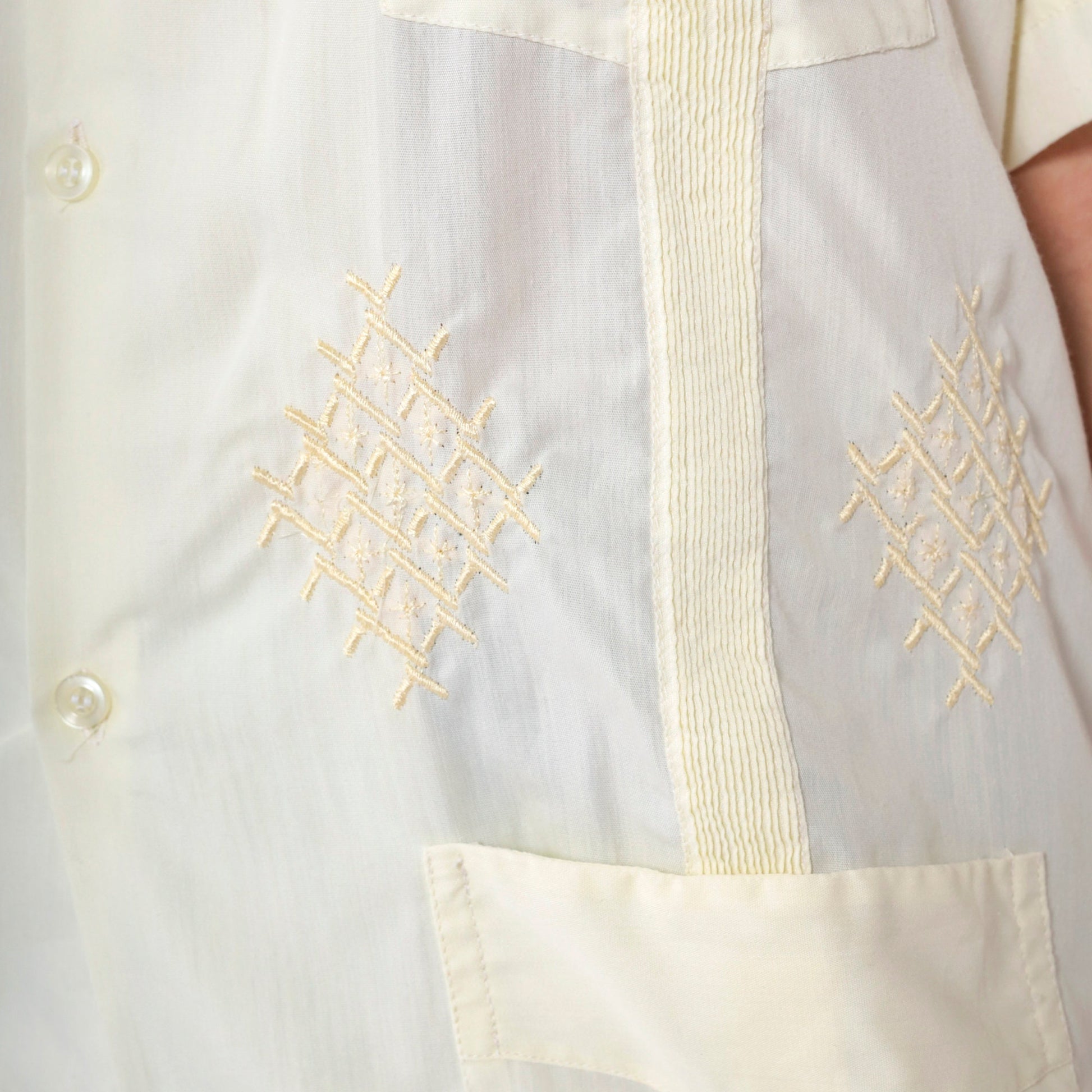 70s Don G of California Yellow Embroidered Pintuck Button-Up Shirt Men's Medium