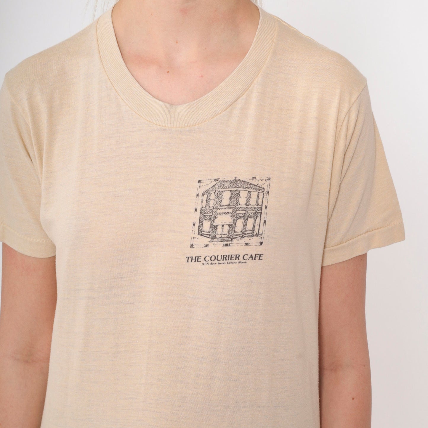 80s Courier Cafe Urbana Illinois Graphic T-Shirt Beige Single Stitch Extra Small