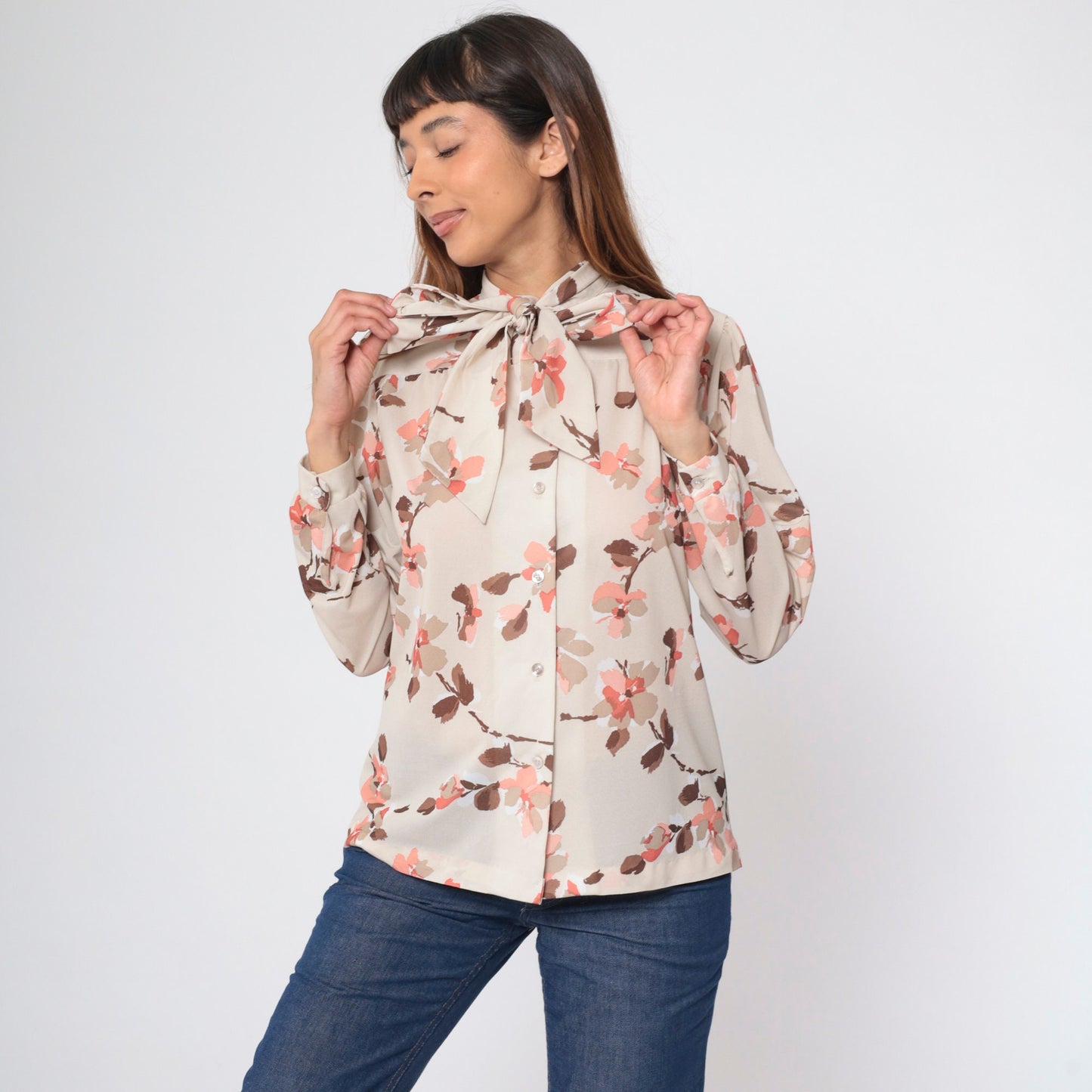 70s Floral Taupe Ascot Blouse Button-Up Long Sleeve Shirt Medium