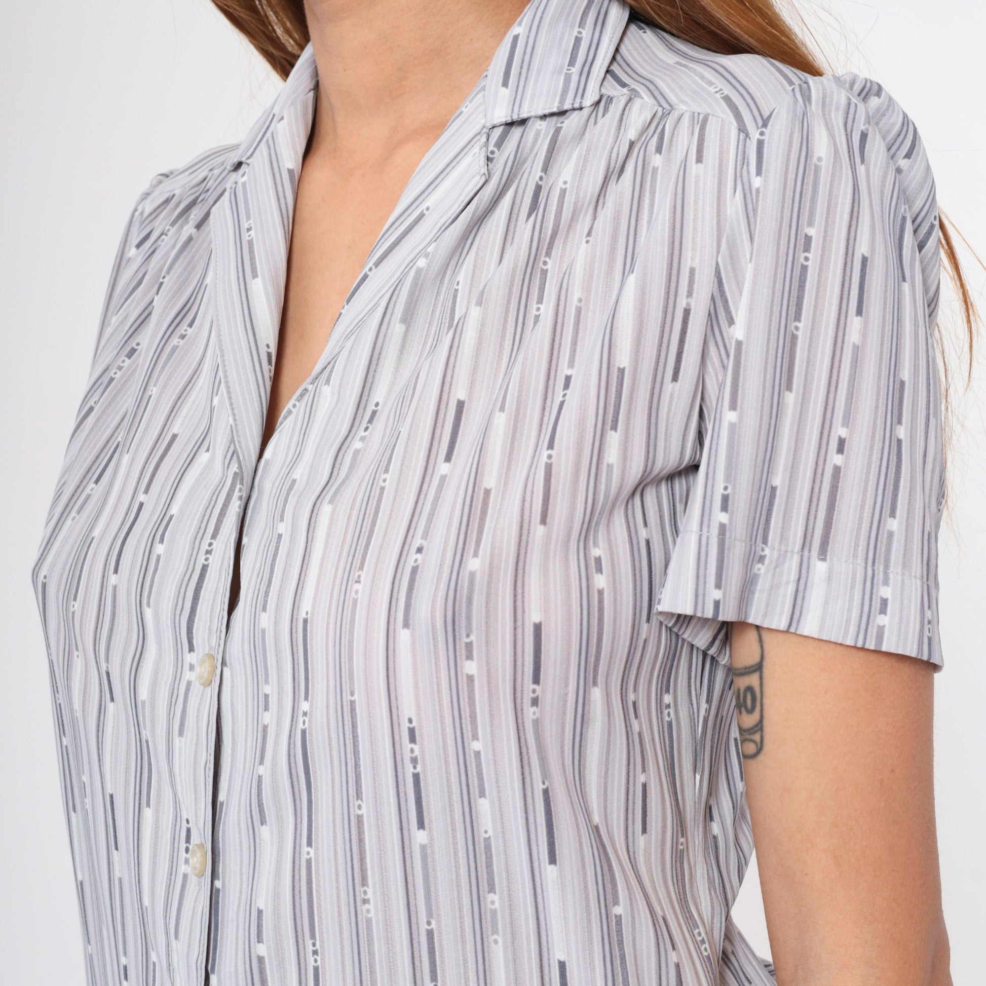 70s Puff Sleeve Button-Up Blouse Grey Broken Stripe Shirt Small S