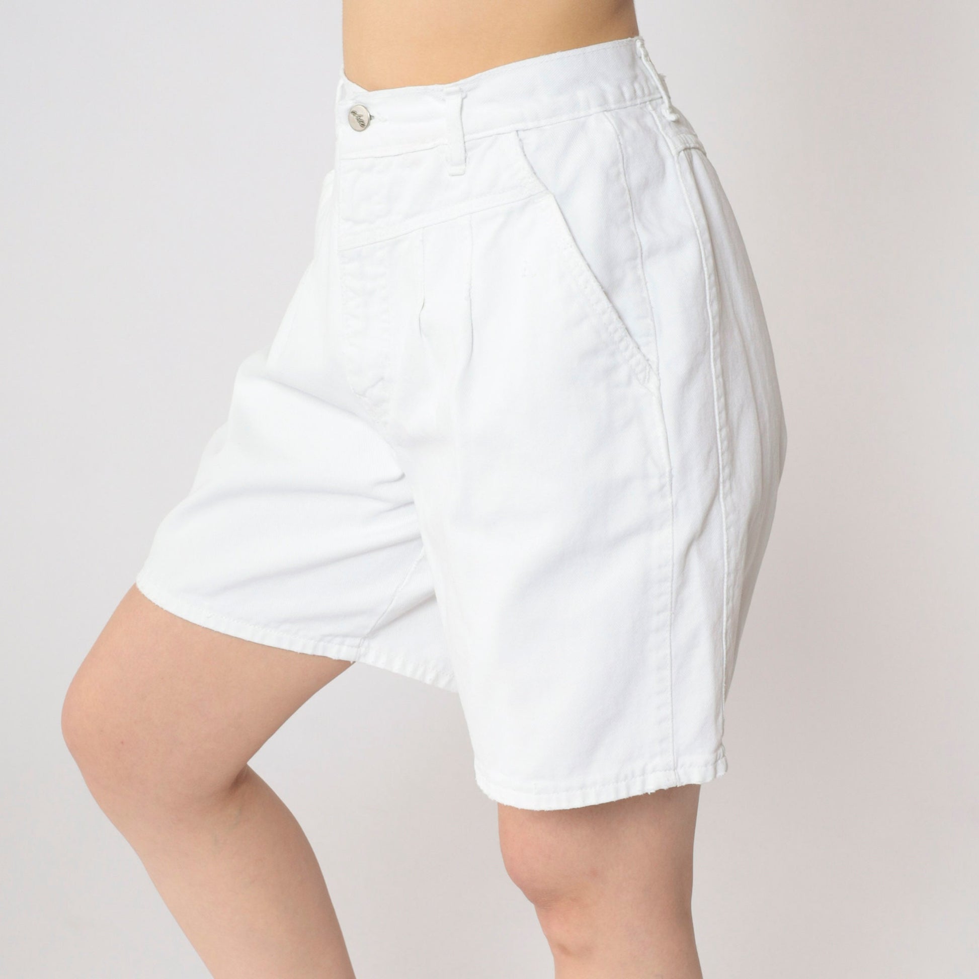90s White Denim Shorts High Waisted Pleated Jean Shorts Medium