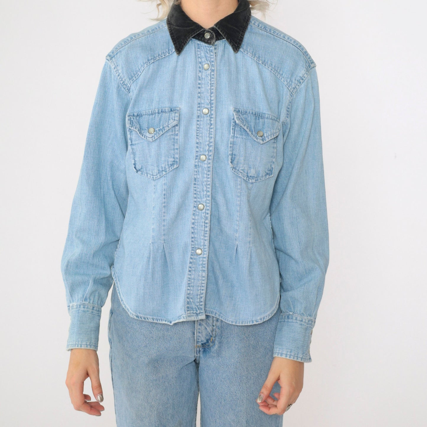 90s Express Jeans Denim Western Shirt Pearl Snap Velvet Collar Blue Small