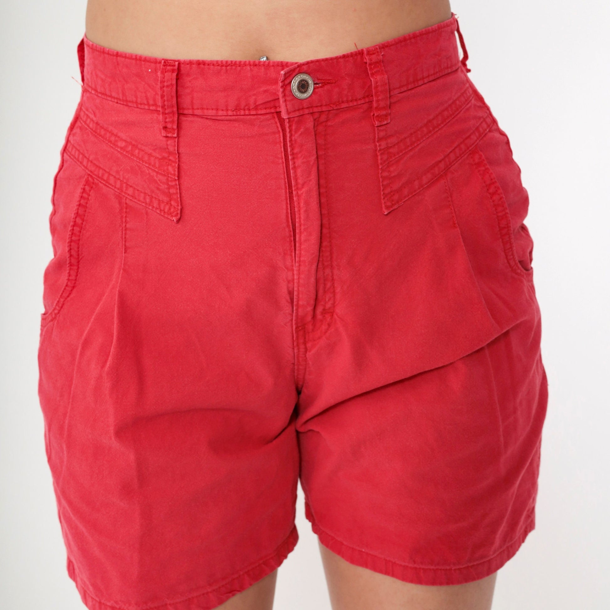 90s Red Pleated High-Waist Shorts Cotton Trouser Small