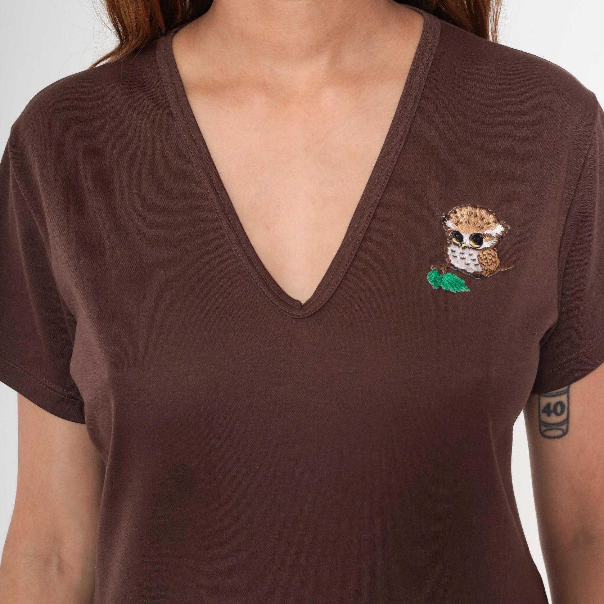 70s Owl Patch Brown V-Neck T-Shirt Cotton Graphic Tee Medium Large
