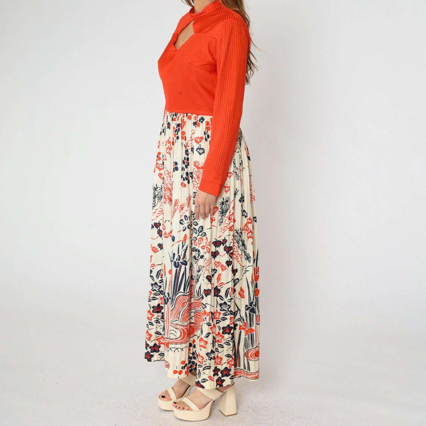 70s Red Floral Japanese Scenic Print Maxi Dress Long Sleeve Keyhole Neckline Large
