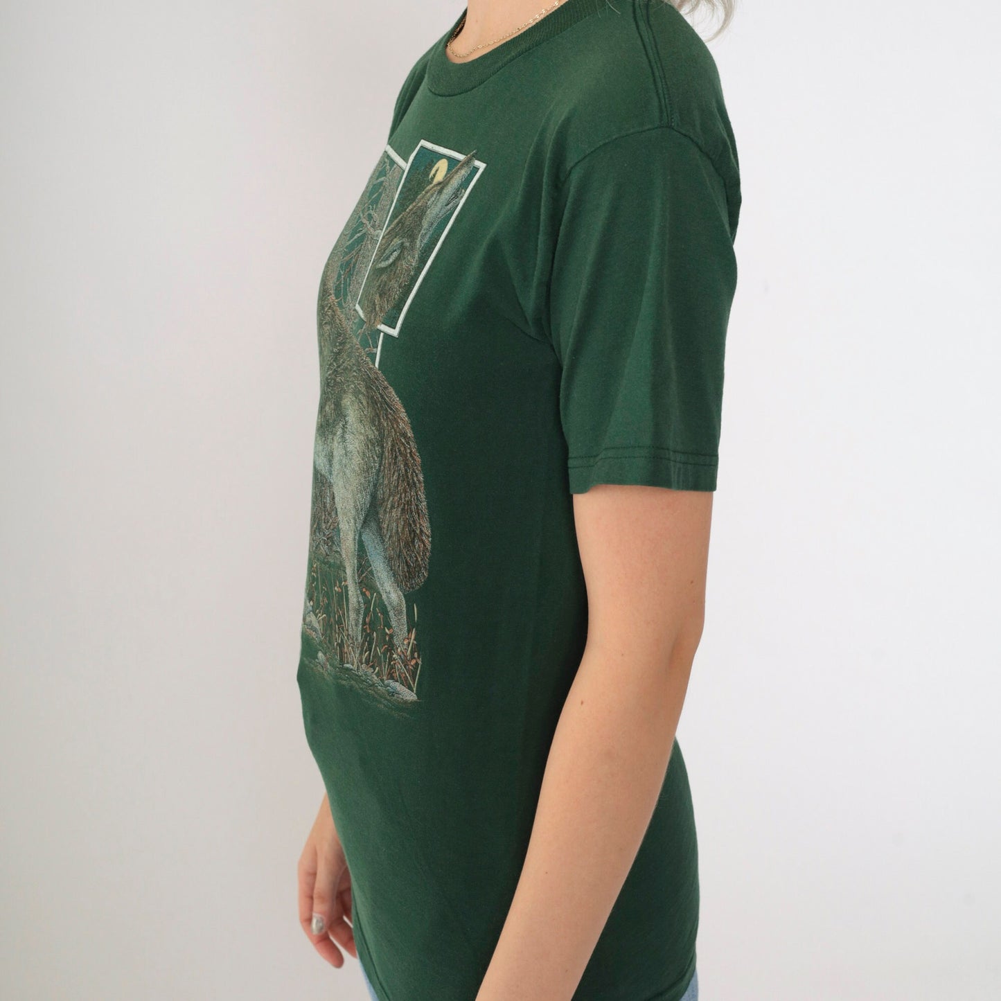 90s Wolf Graphic T-Shirt Green Cotton Crewneck Small S