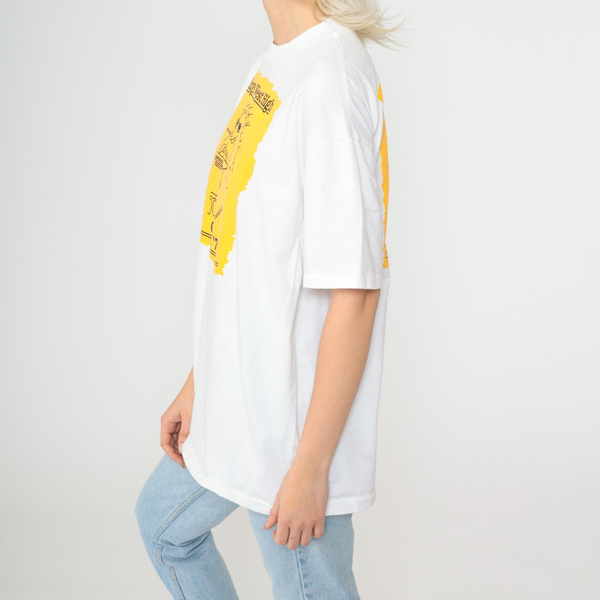 90s Billings West High School Class of '72 Reunion Bear Graphic Tee White Large