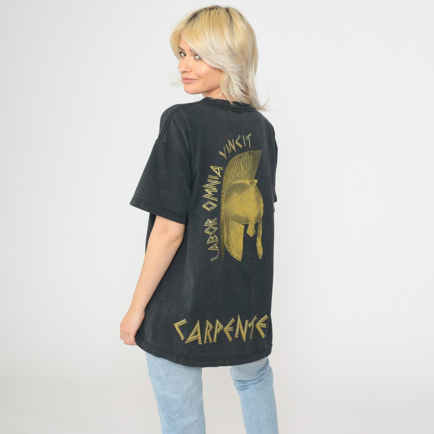 90s Carpenter T-Shirt Spartan Helmet Labor Omnia Vincit Gold Charcoal Large L