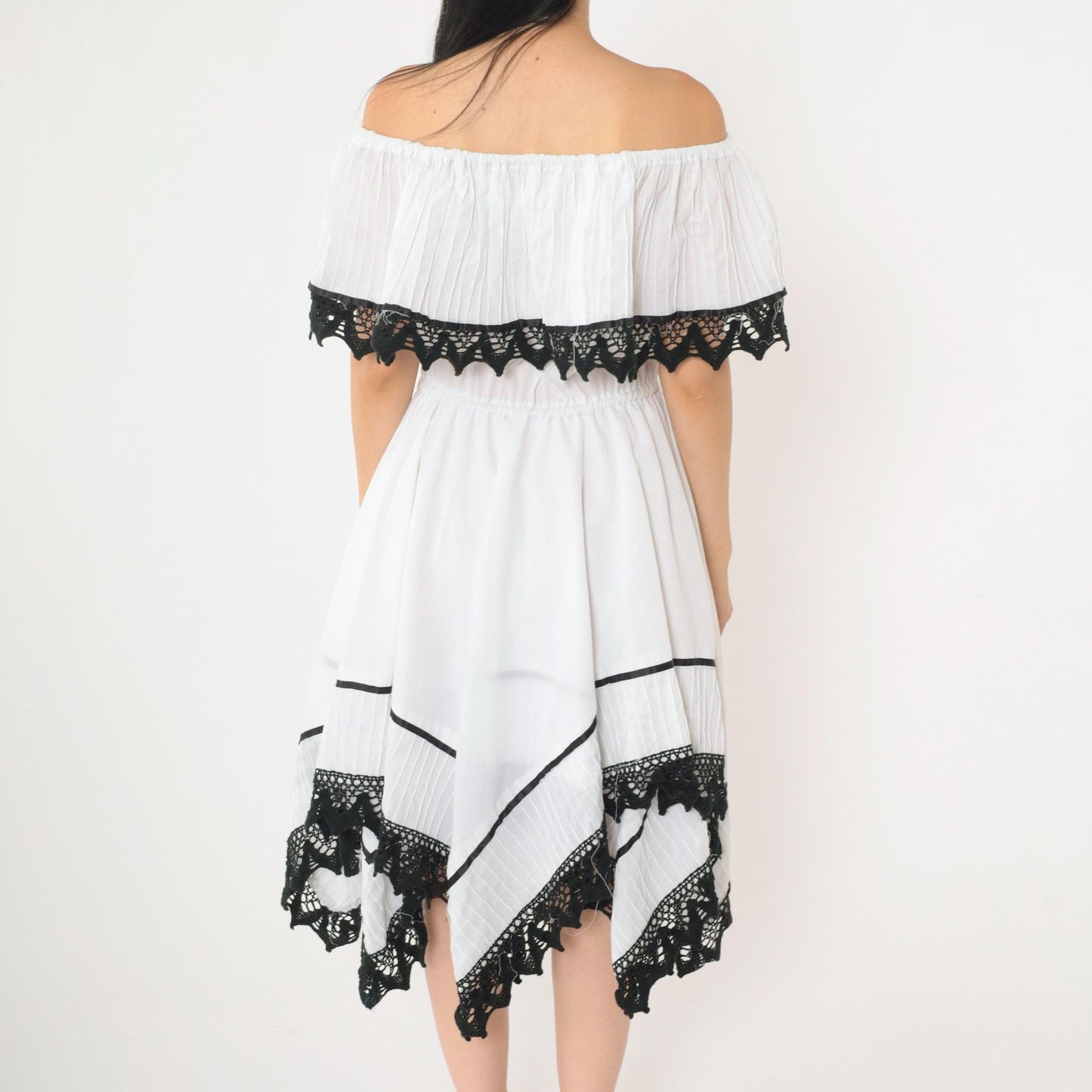 80s White Peasant Dress Off-Shoulder Midi Black Lace Trim Scarf Hem Small