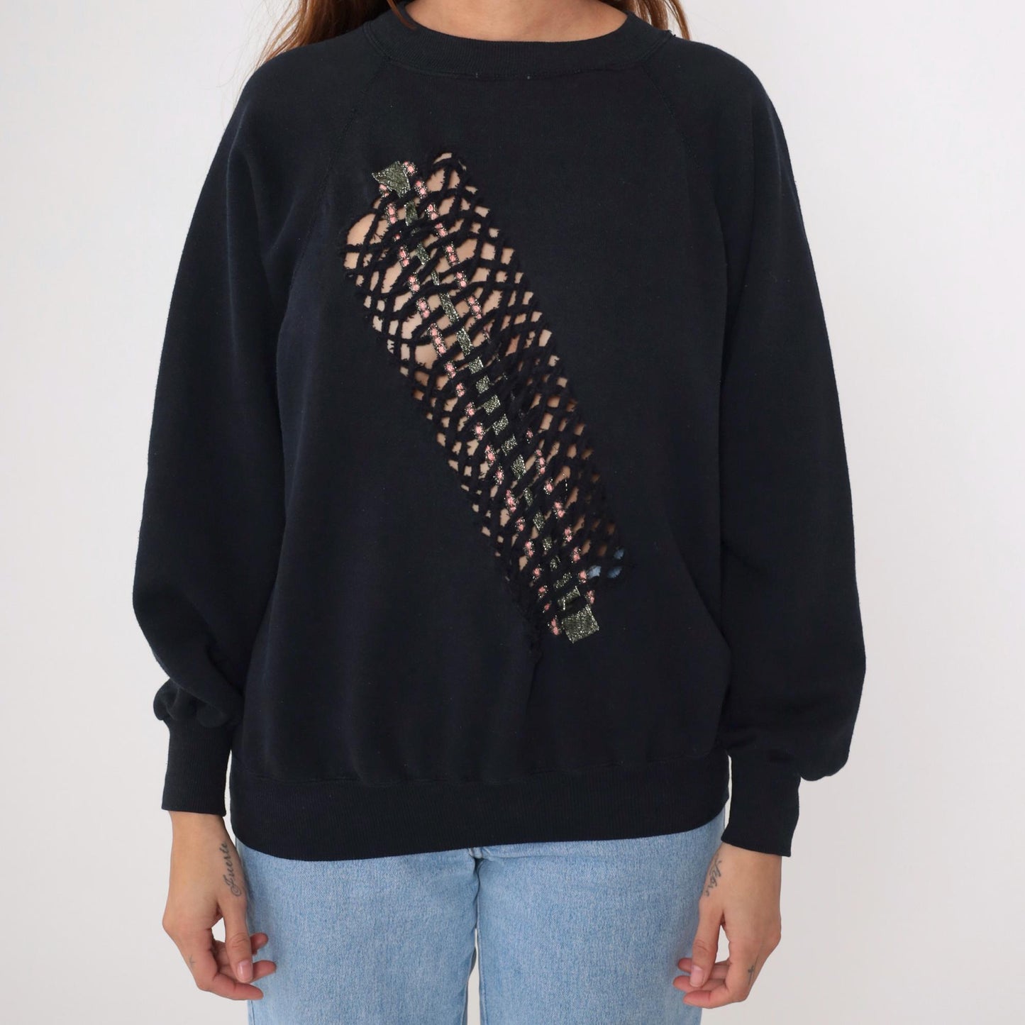 90s Black Sweatshirt Cutout Metallic Trim Raglan Crewneck Large