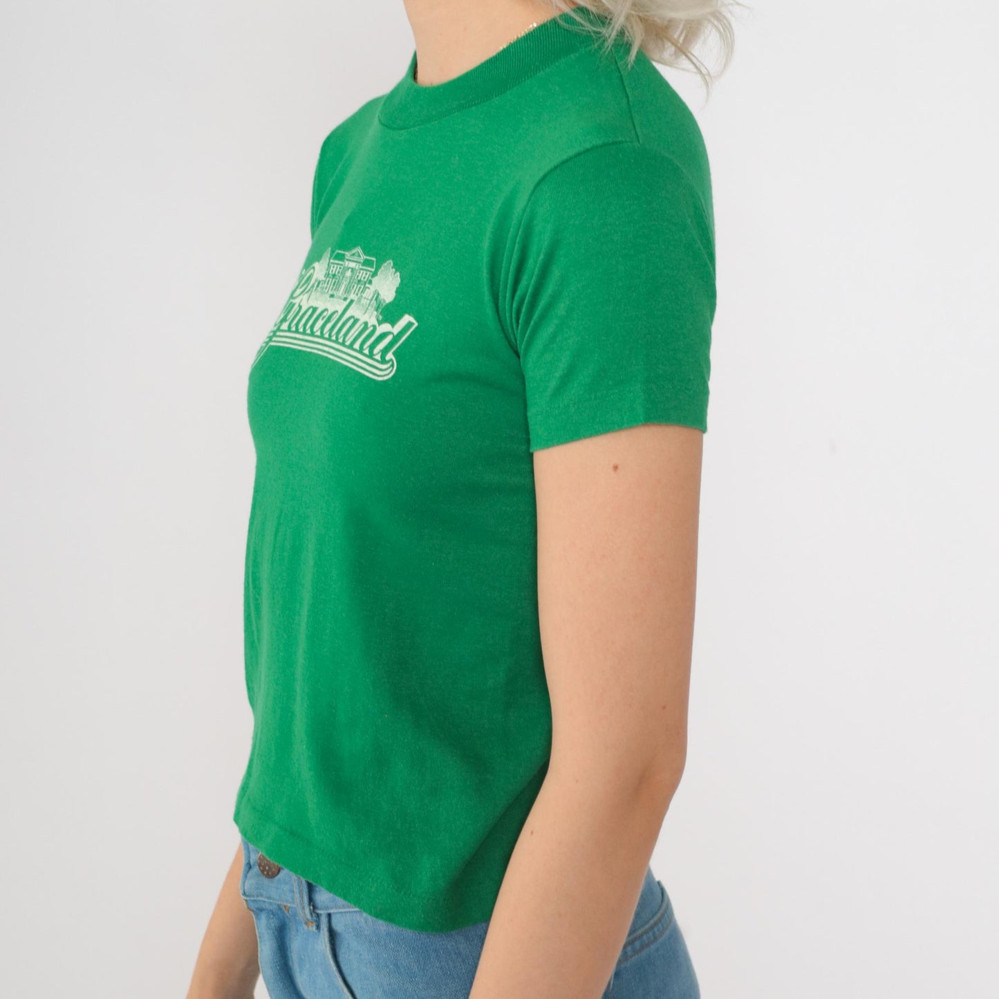 80s Graceland Memphis Tennessee Graphic T-Shirt Green Youth Medium