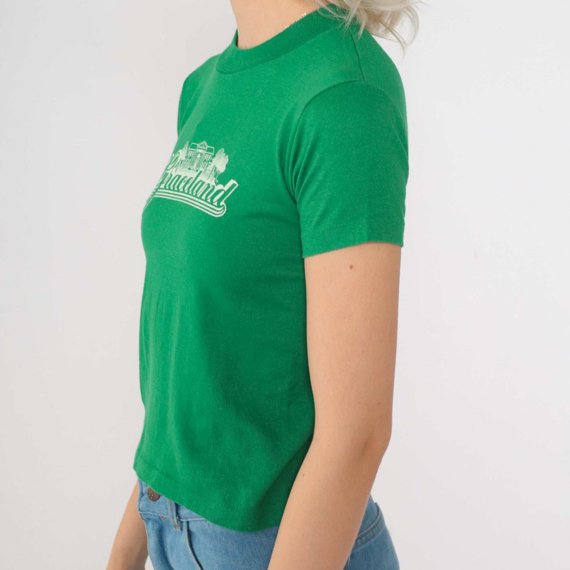 80s Graceland Memphis Tennessee Graphic T-Shirt Green Youth Medium