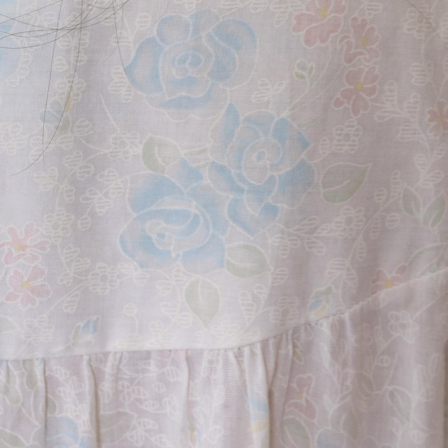 90s White Floral Nightgown Peter Pan Collar Embroidered Ruffled Mini Small