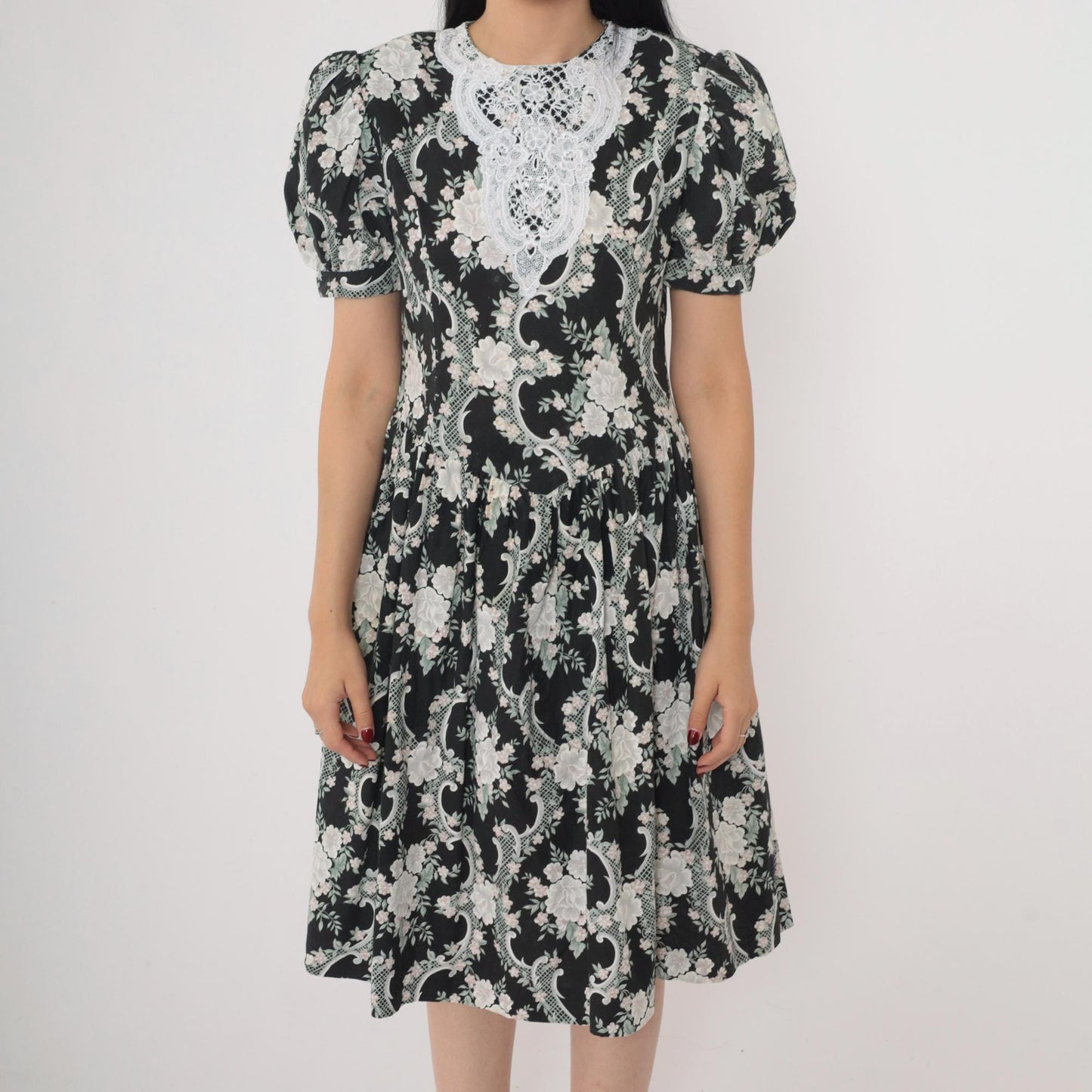 80s Gunne Sax Floral Lace Midi Dress Black White Puff Sleeve Basque Waist XS