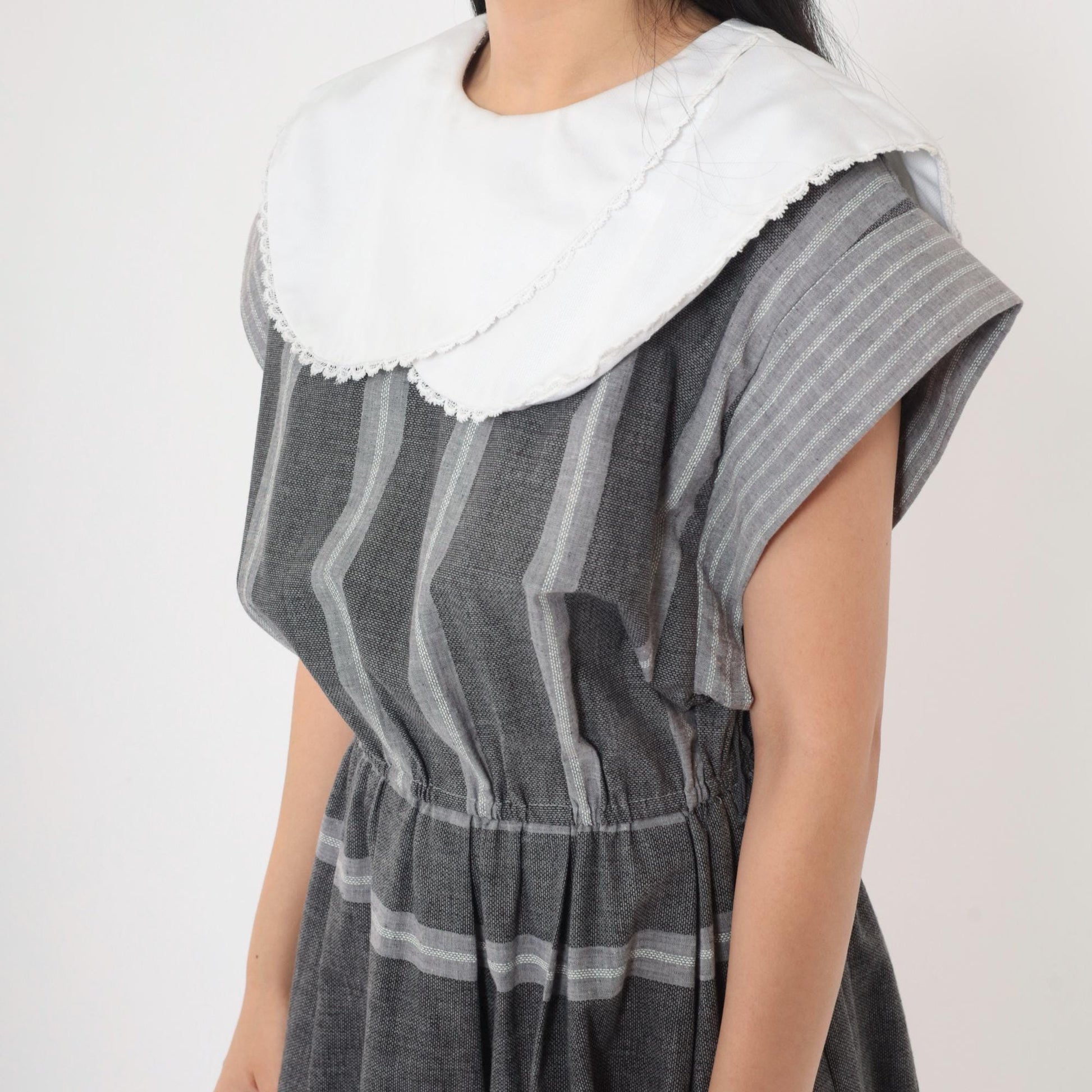 80s Grey Striped Midi Dress White Puritan Collar Cap Sleeve Elastic Waist Medium