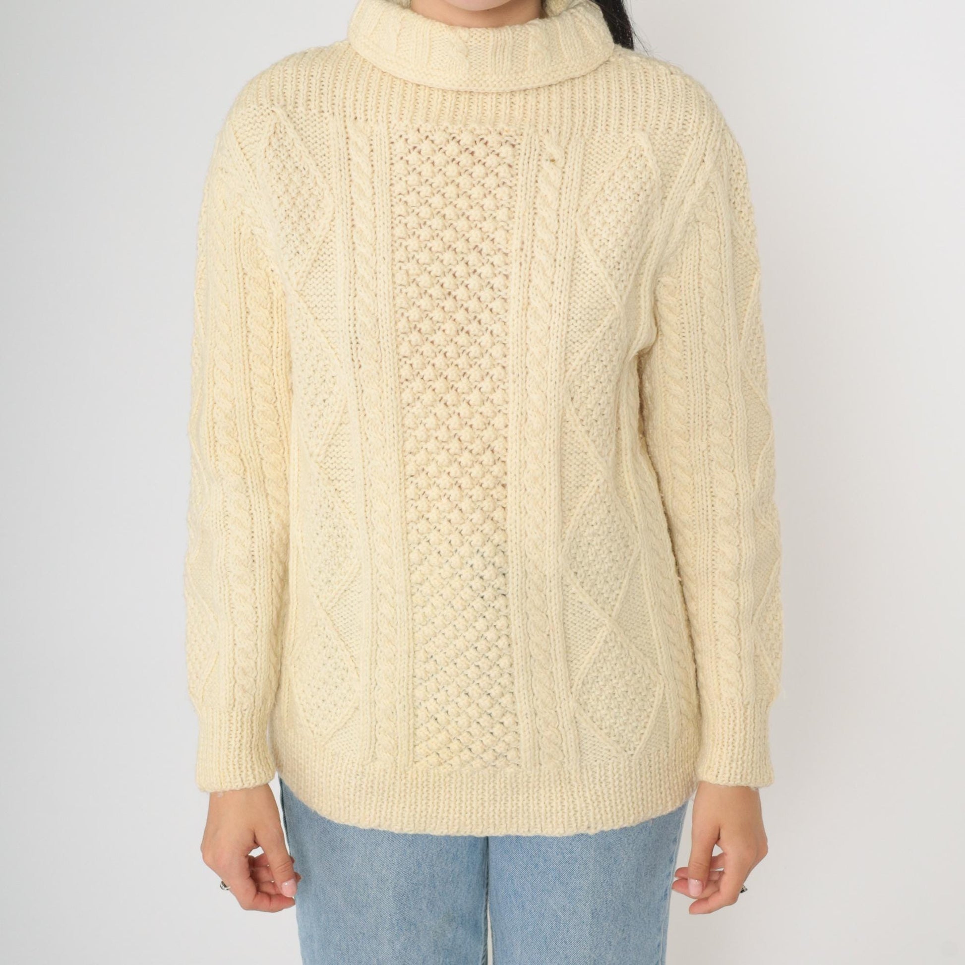 80s Cream Cable Knit Turtleneck Sweater Pullover Small