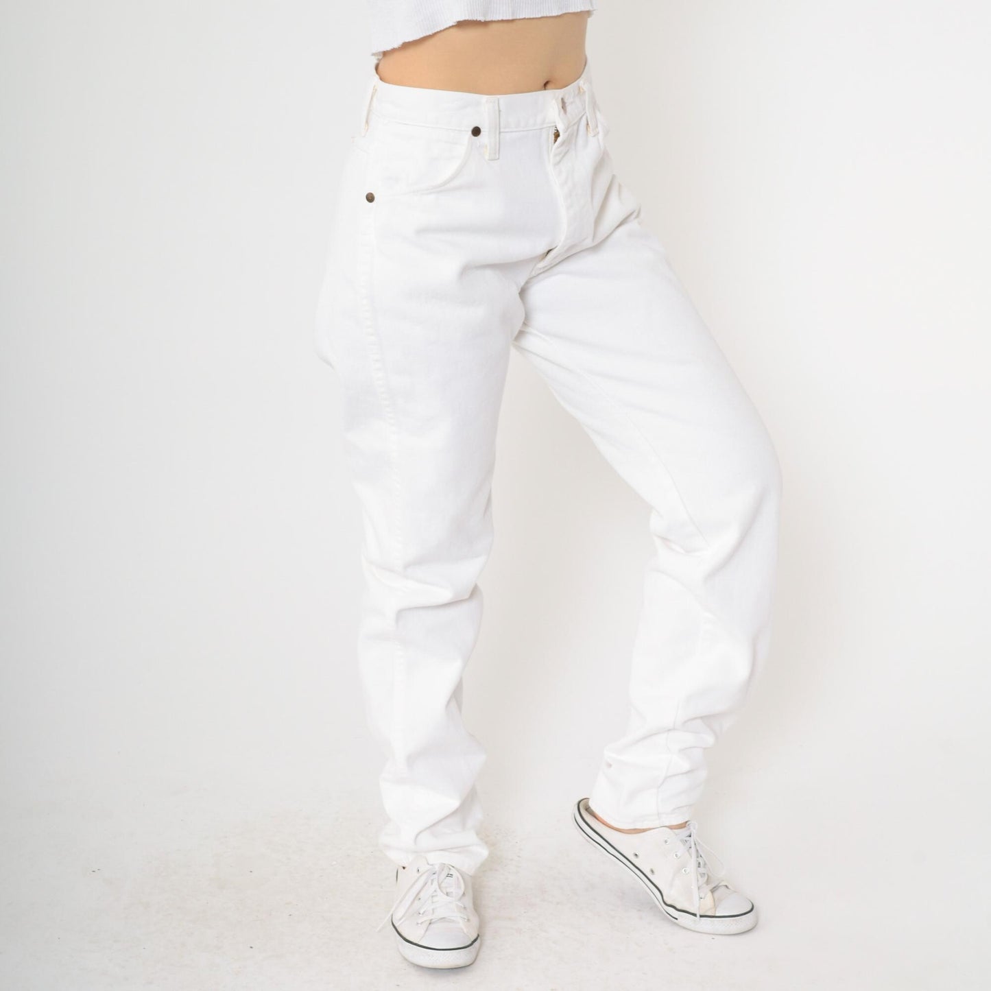 90s Wrangler White Denim High-Rise Relaxed Straight Jeans Small 28