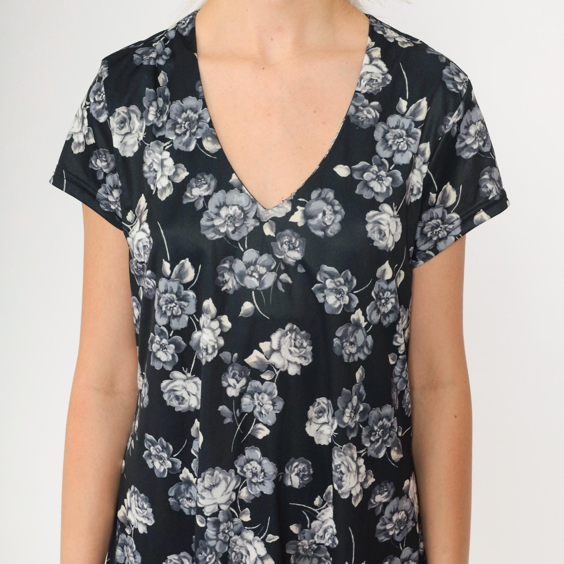 90s No Boundaries Black Floral Maxi Dress Rose Print V-Neck Short Sleeve Large L