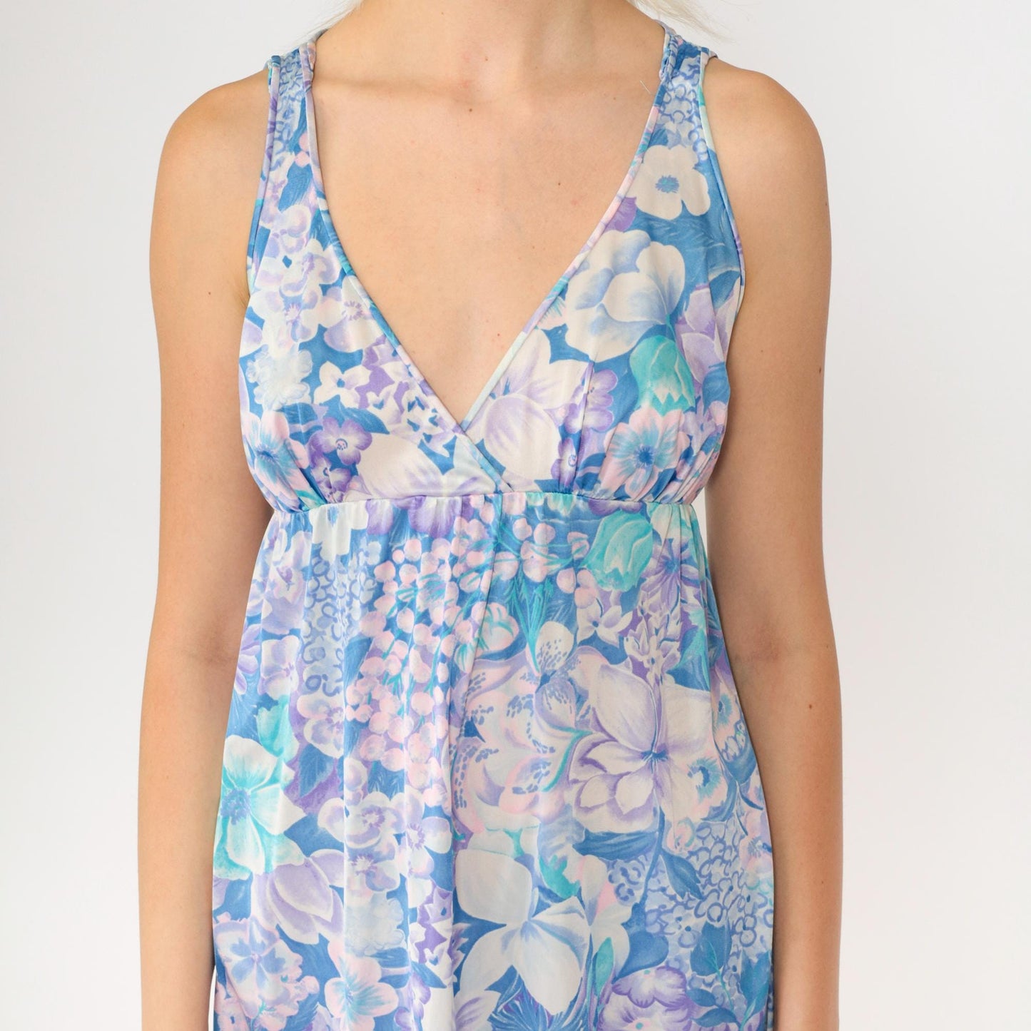 70s Vanity Fair Floral Nightgown Purple Pink Blue Empire Waist Nylon Medium