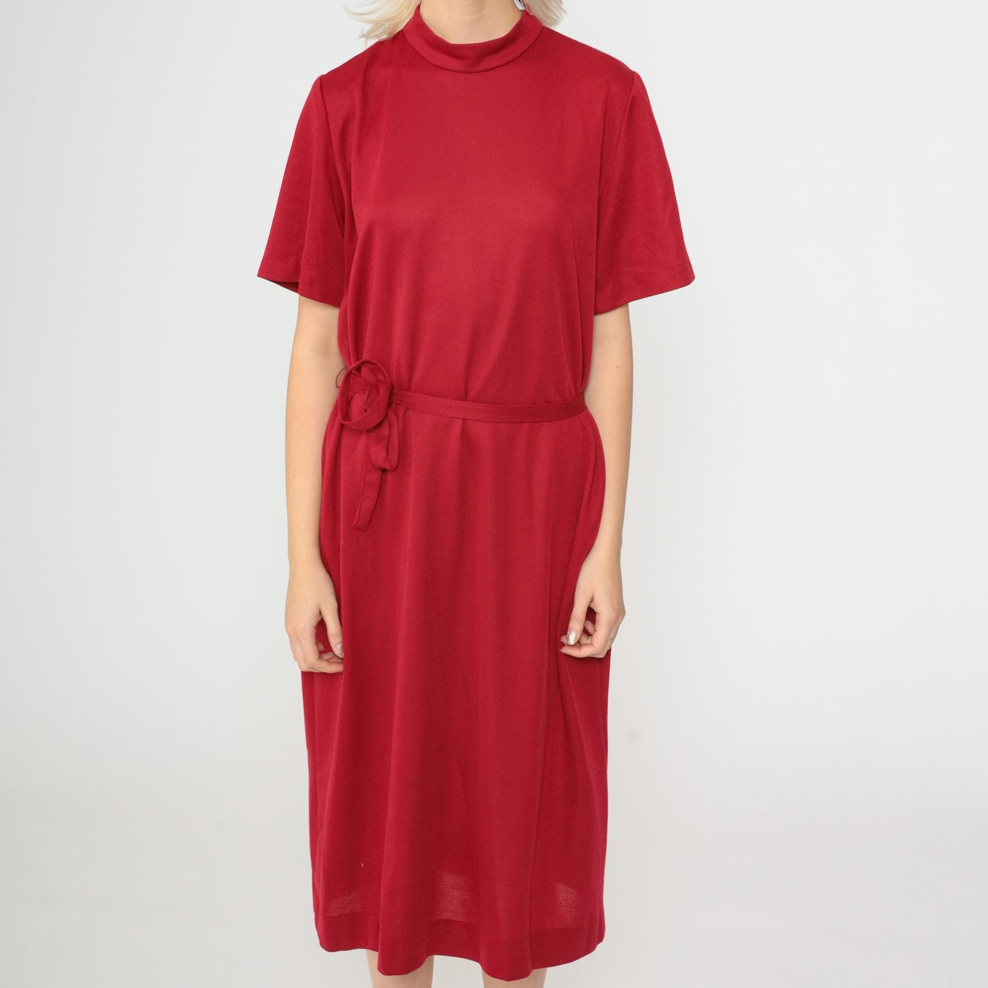 70s Dark Red Shift Dress Mock Neck Midi Short Sleeve Belted Medium