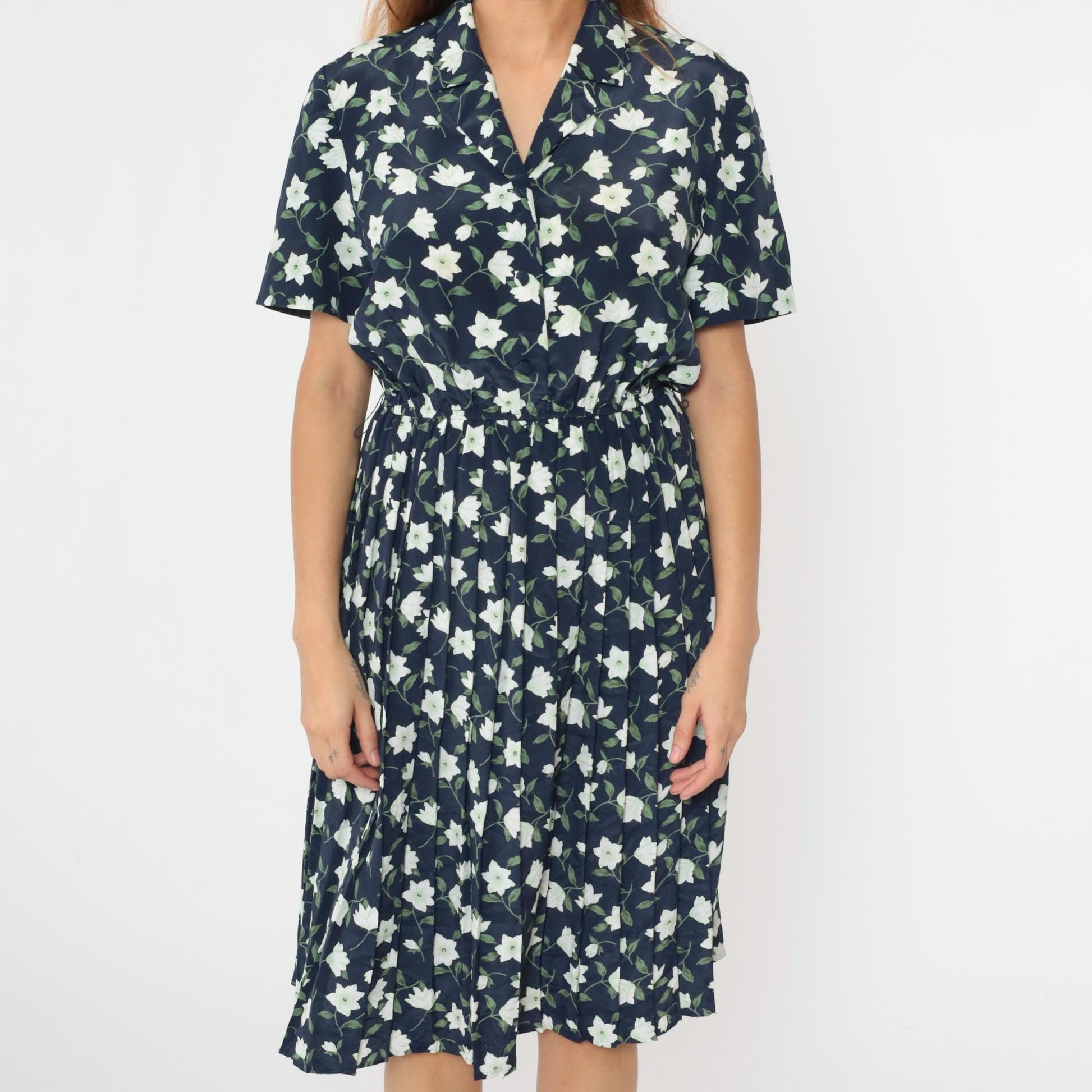 90s Leslie Fay Navy Floral Midi Shirtdress Button-Up Pleated Medium