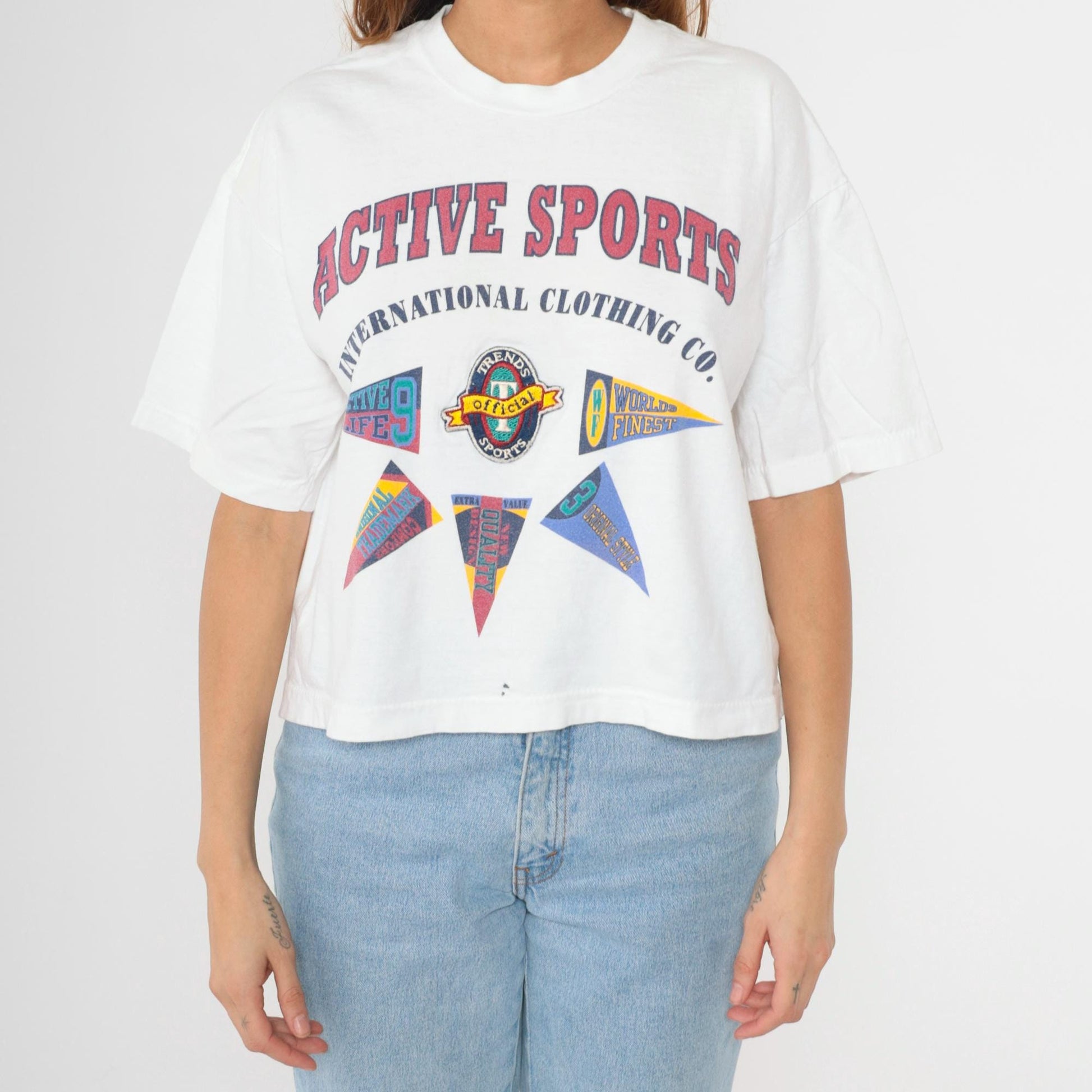 90s Active Sports International Pennant Graphic T-Shirt White Cotton Large