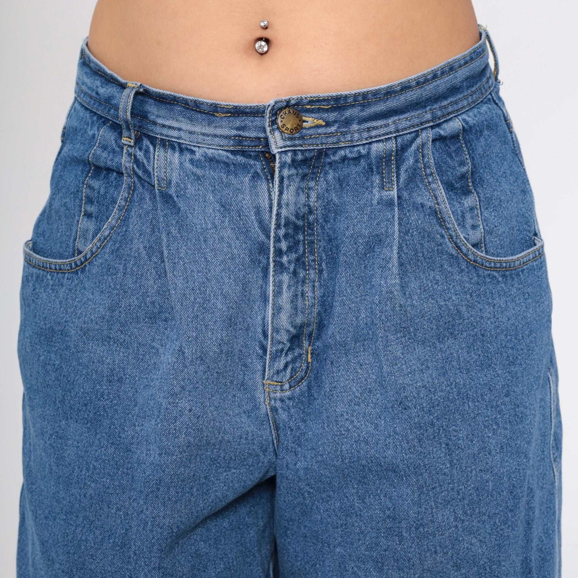 90s Claus Sports High Waisted Pleated Denim Shorts Blue Large