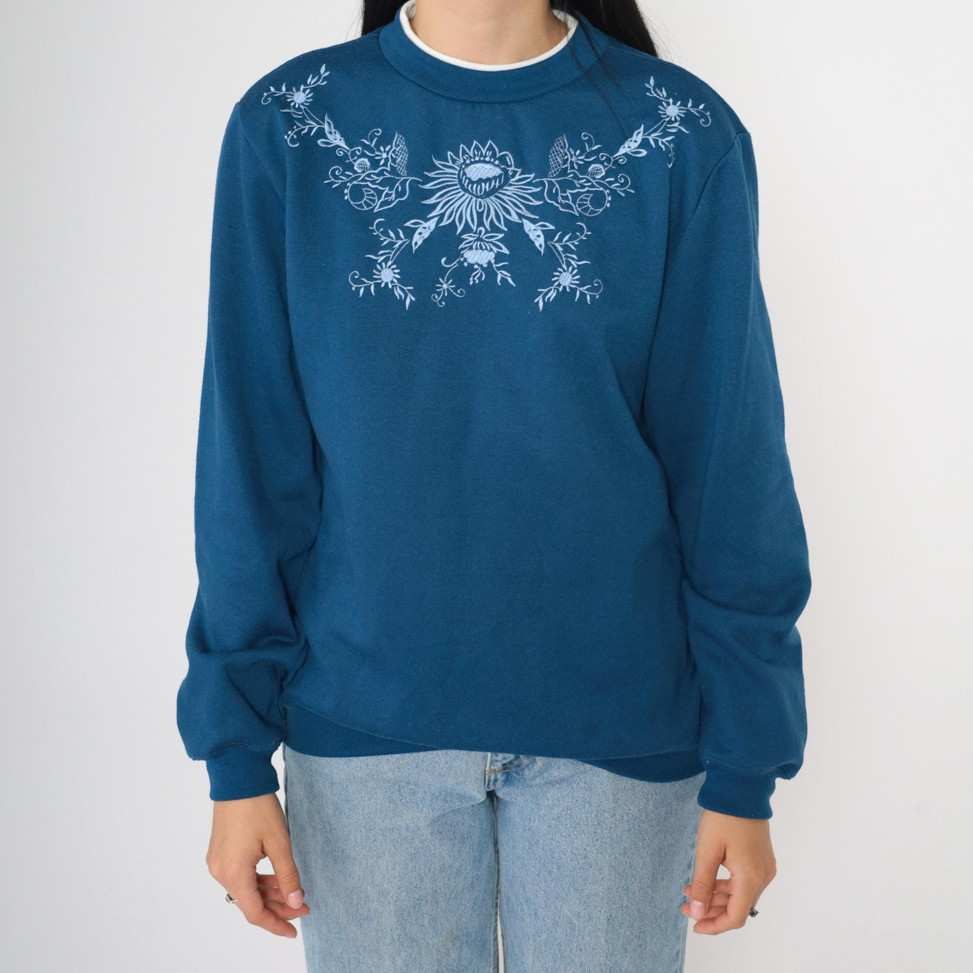 Y2K Blair Floral Embroidered Sweatshirt Blue Double Collar Crewneck Small