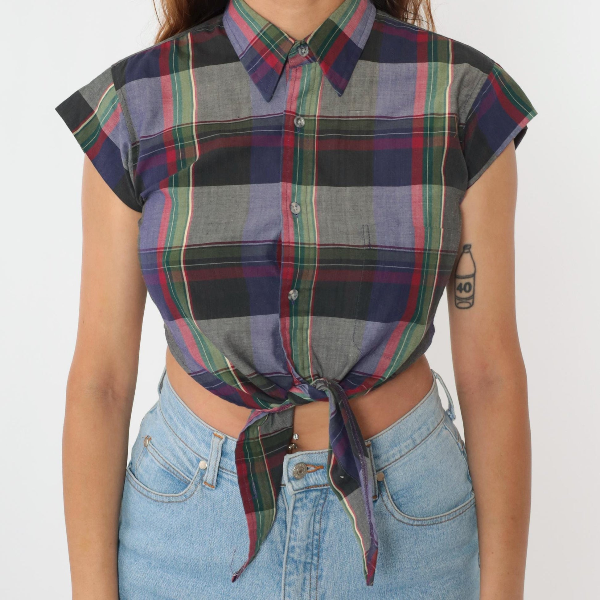 90s Checkered Crop Top Button Up Blouse Tie Waist Cap Sleeve Grey Small XS