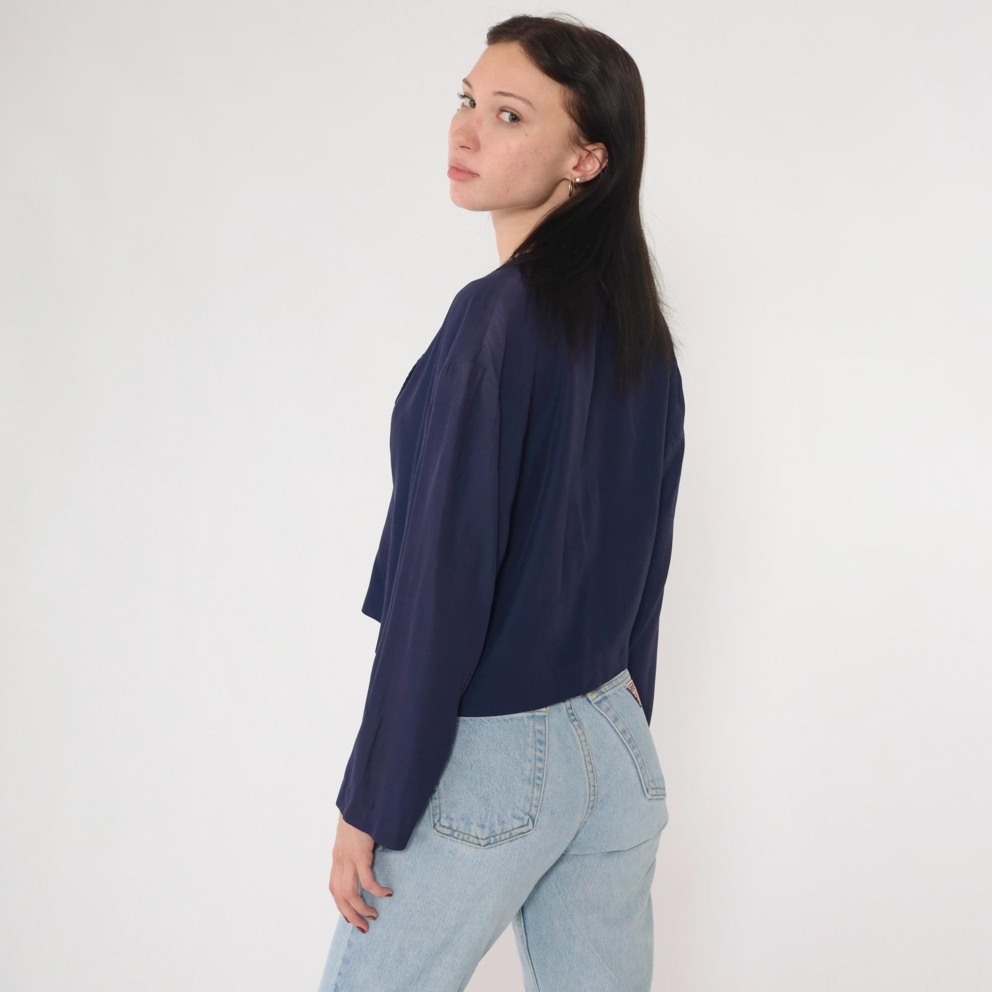 80s Navy Cropped Button-Up Blouse Black Trim Collar Long Sleeve Large