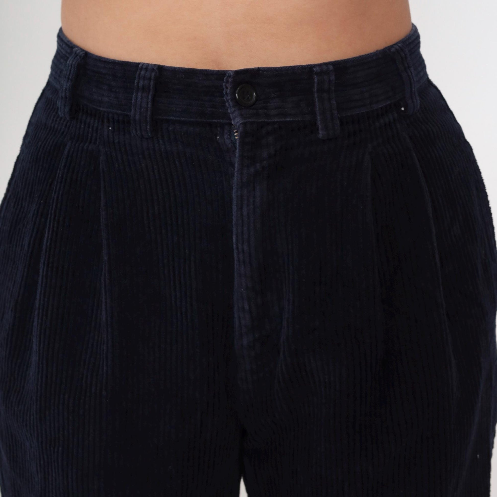 90s High Sierra Navy Corduroy Pleated Cropped Trousers Medium