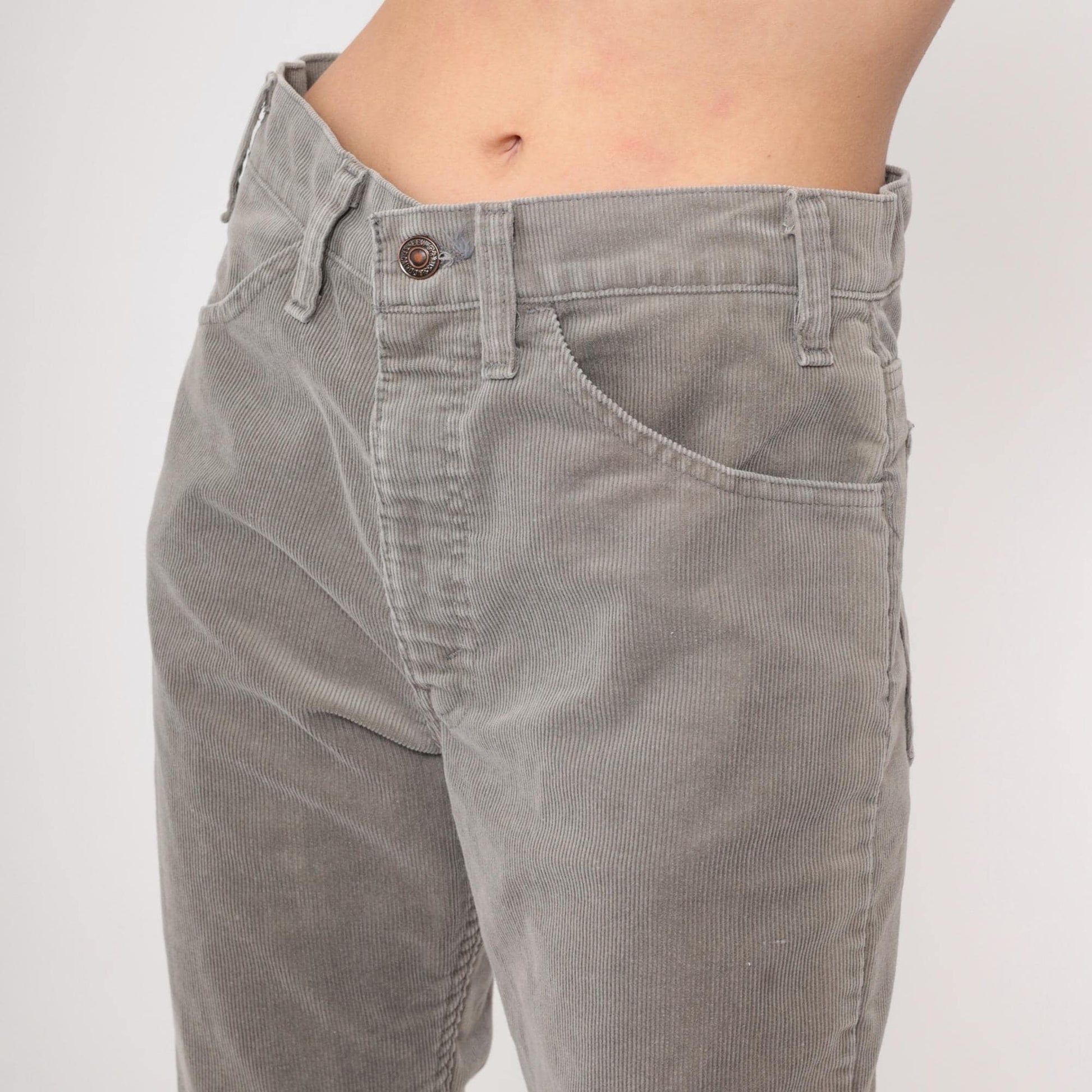 80s Levi's Grey Corduroy High-Rise Straight-Leg Pants Medium