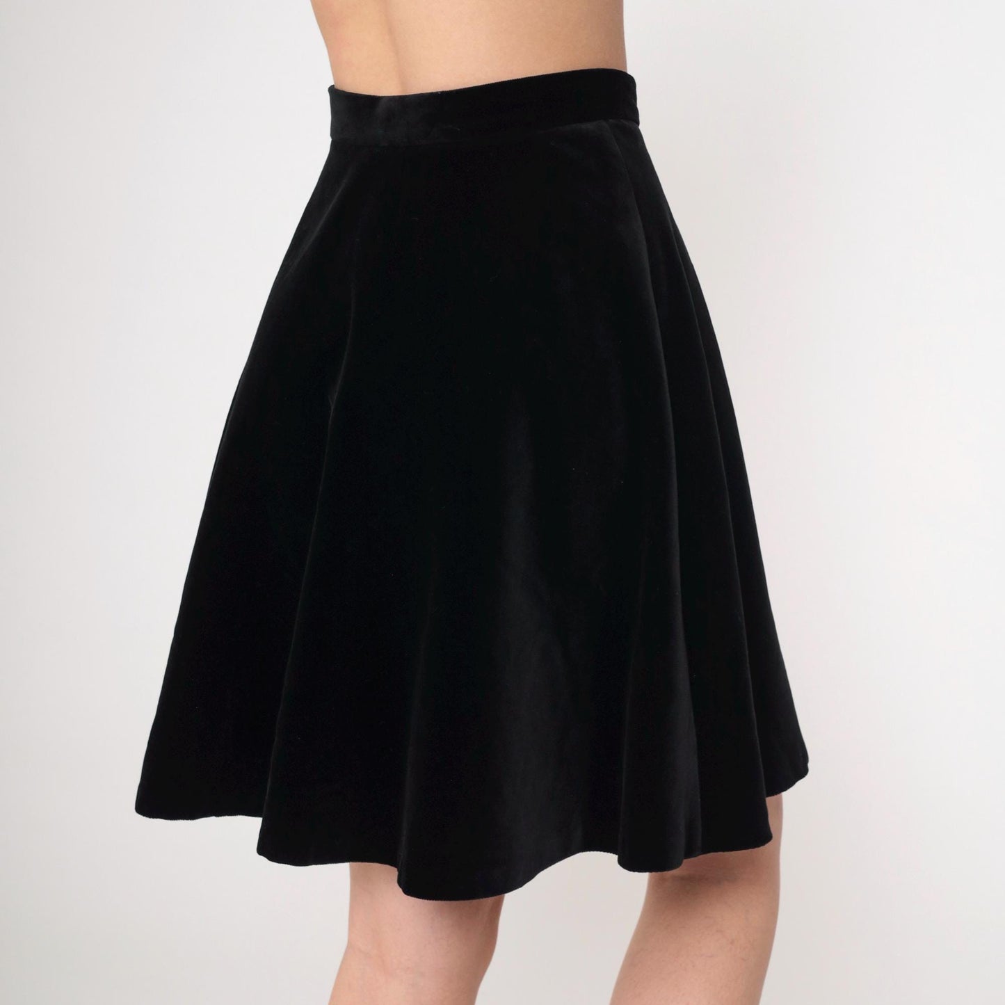 90s Laura Ashley Black Velvet A-Line Mini Skirt High Waisted Extra Small