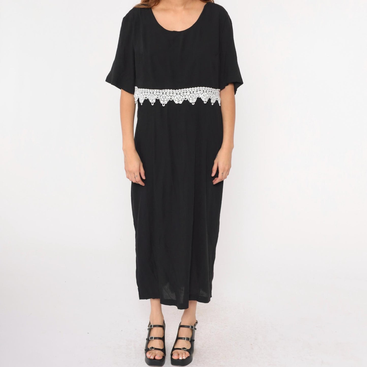 90s Black Maxi Dress White Lace Trim Short Sleeve Scoop Neck Plus Size 20W