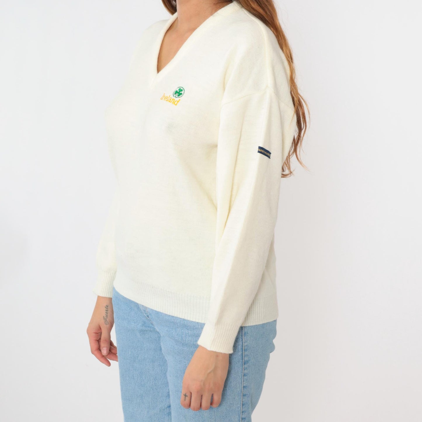 80s Blarney Castle Irish Sweater Off-White Shamrock V-Neck Knit Medium