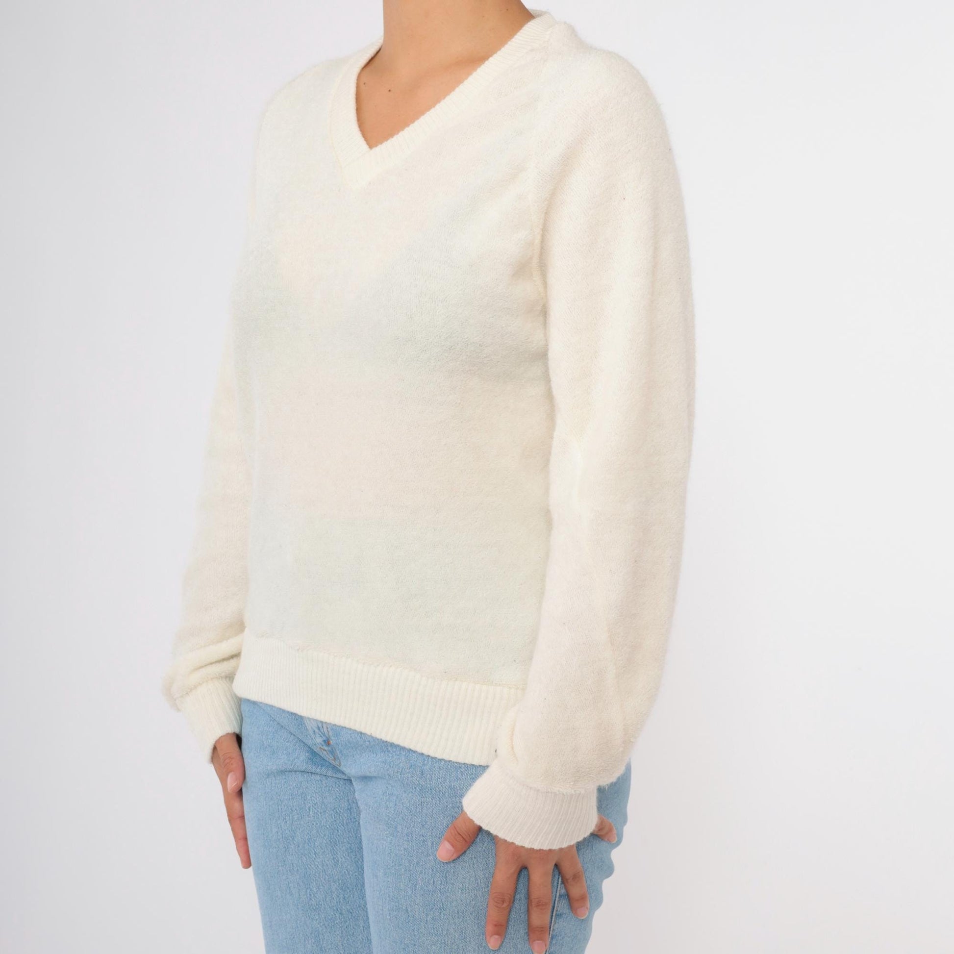 80s Terry Cloth V-Neck Sweatshirt Cream Raglan Sleeve Small