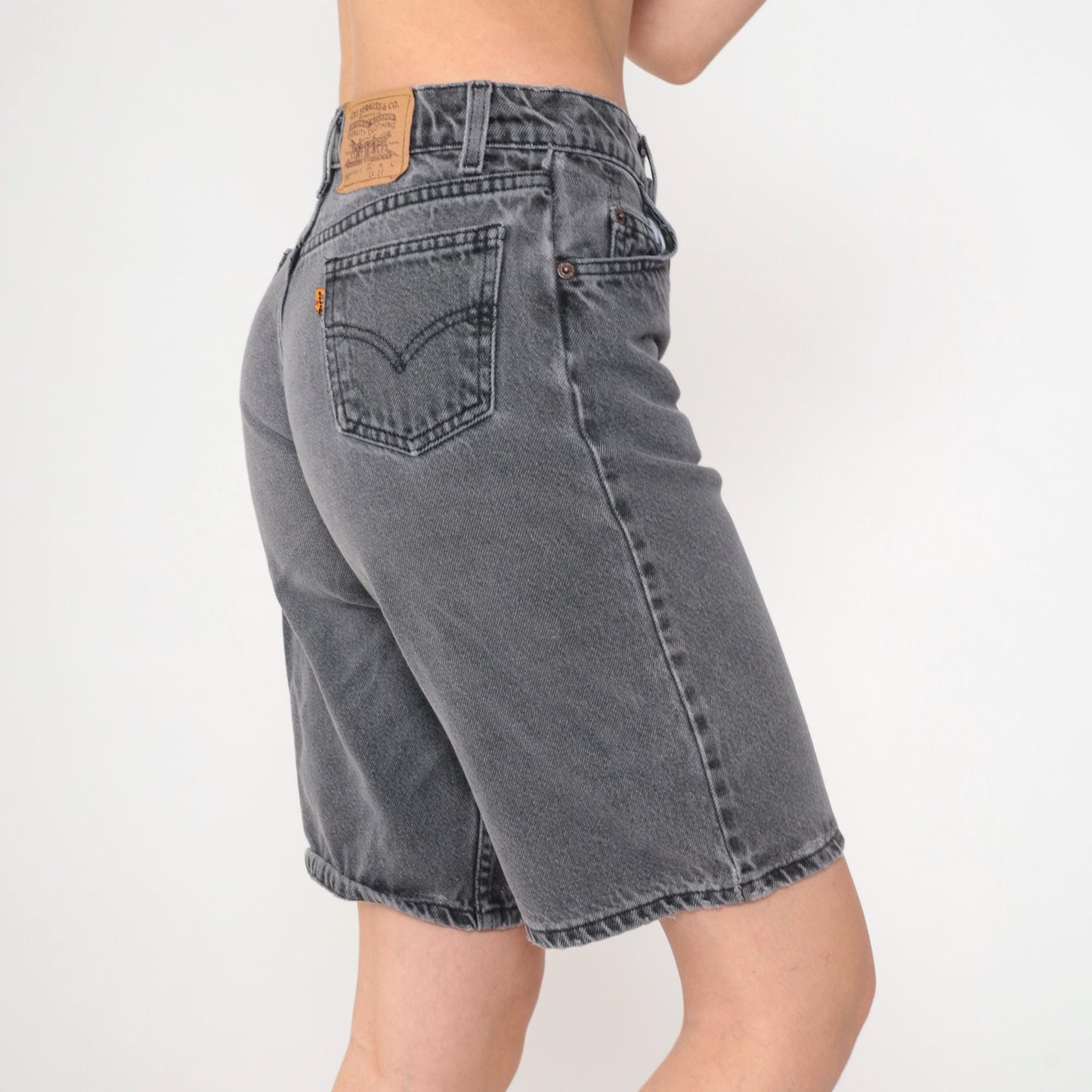 90s Levi's 560 High-Waist Denim Shorts Faded Black Bermuda Small