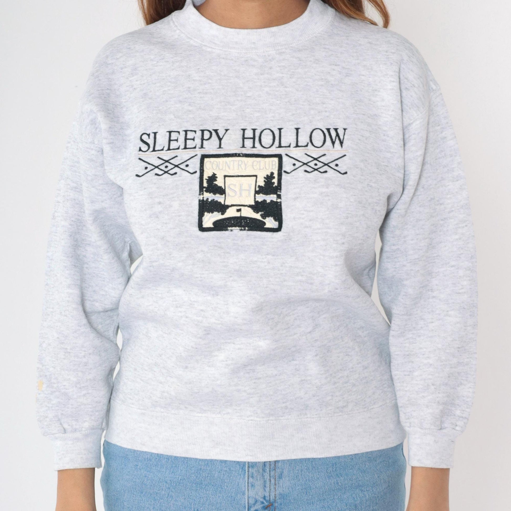 90s Sleepy Hollow Country Club Sweatshirt Embroidered Golf Crewneck Small