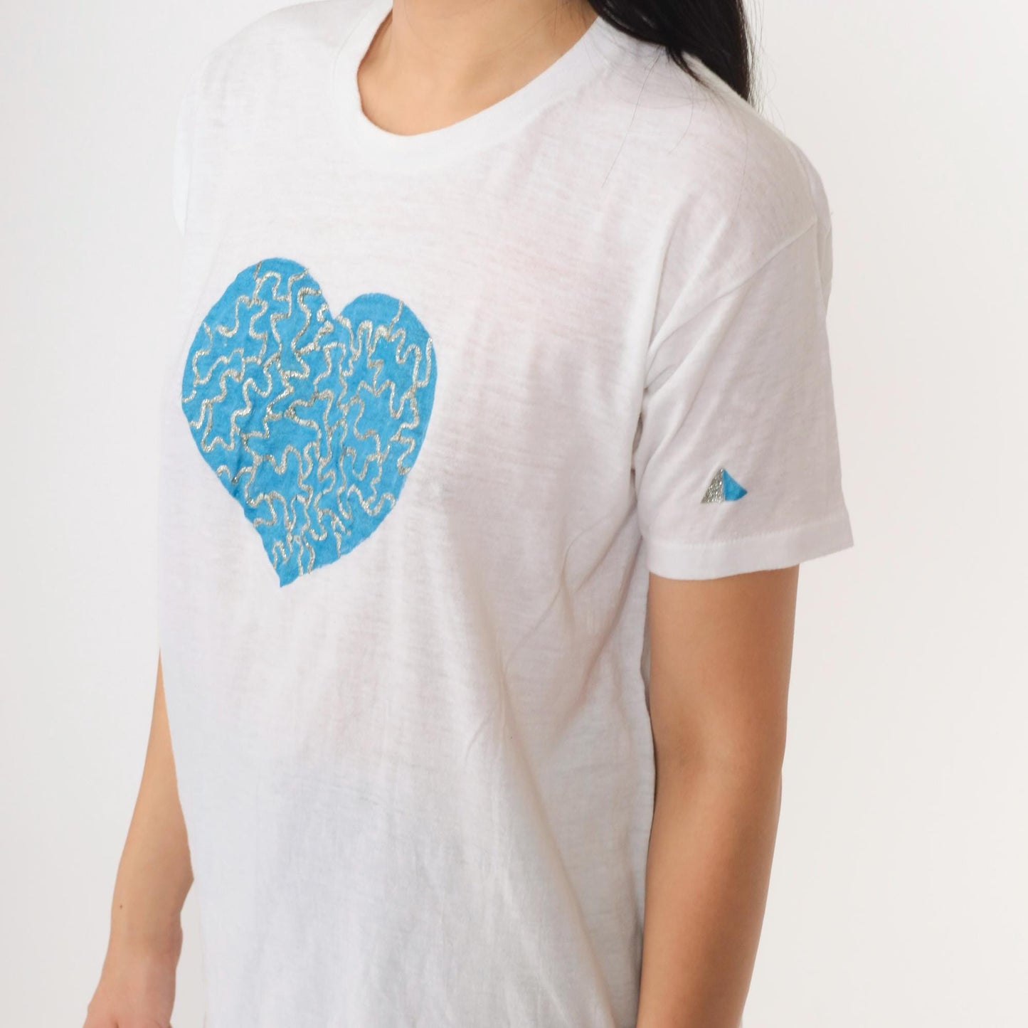 80s White Heart Glitter Hand Painted T-Shirt Single Stitch Crewneck Medium M