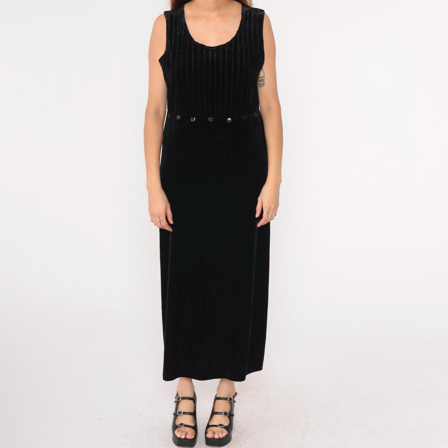 90s Black Velvet Maxi Dress High Waist Scoop Neck Sleeveless Medium