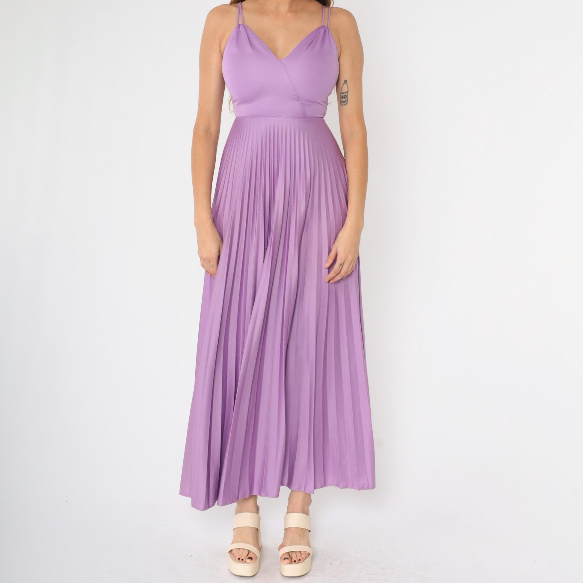 70s Purple Pleated Maxi Dress Deep V Neck Spaghetti Strap Disco Gown XS