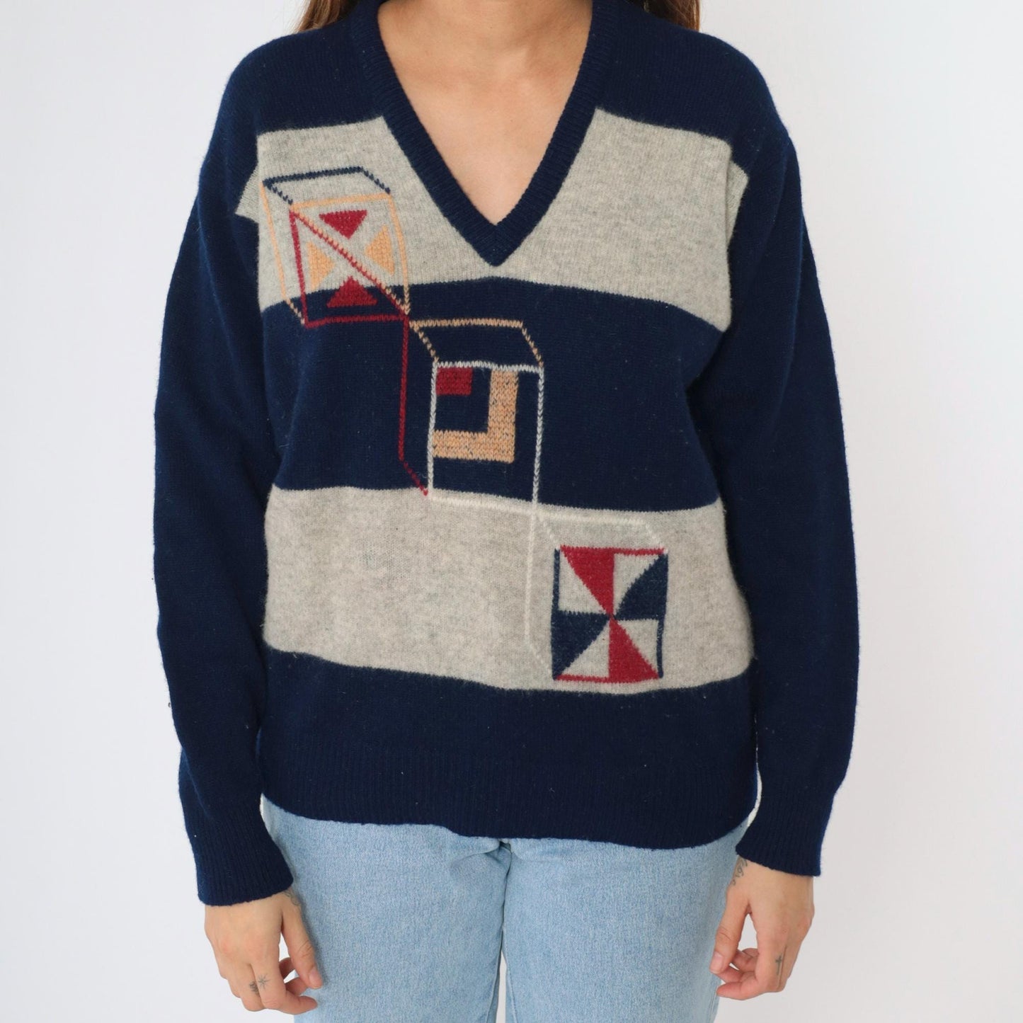 80s Geometric Cube Striped Wool V-Neck Sweater Navy Grey Medium