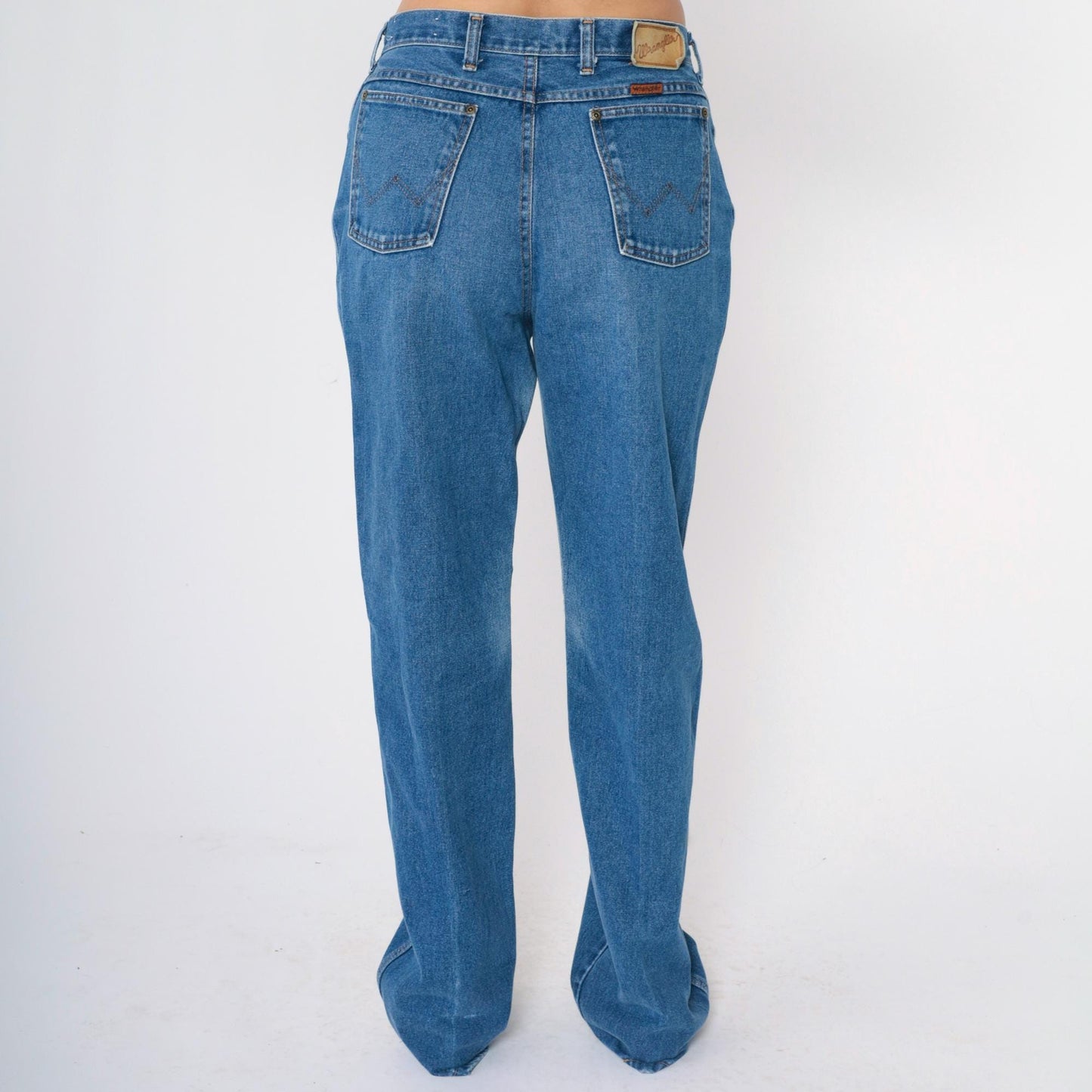 80s Wrangler High-Waisted Straight Leg Jeans Faded Blue Denim USA Made 16