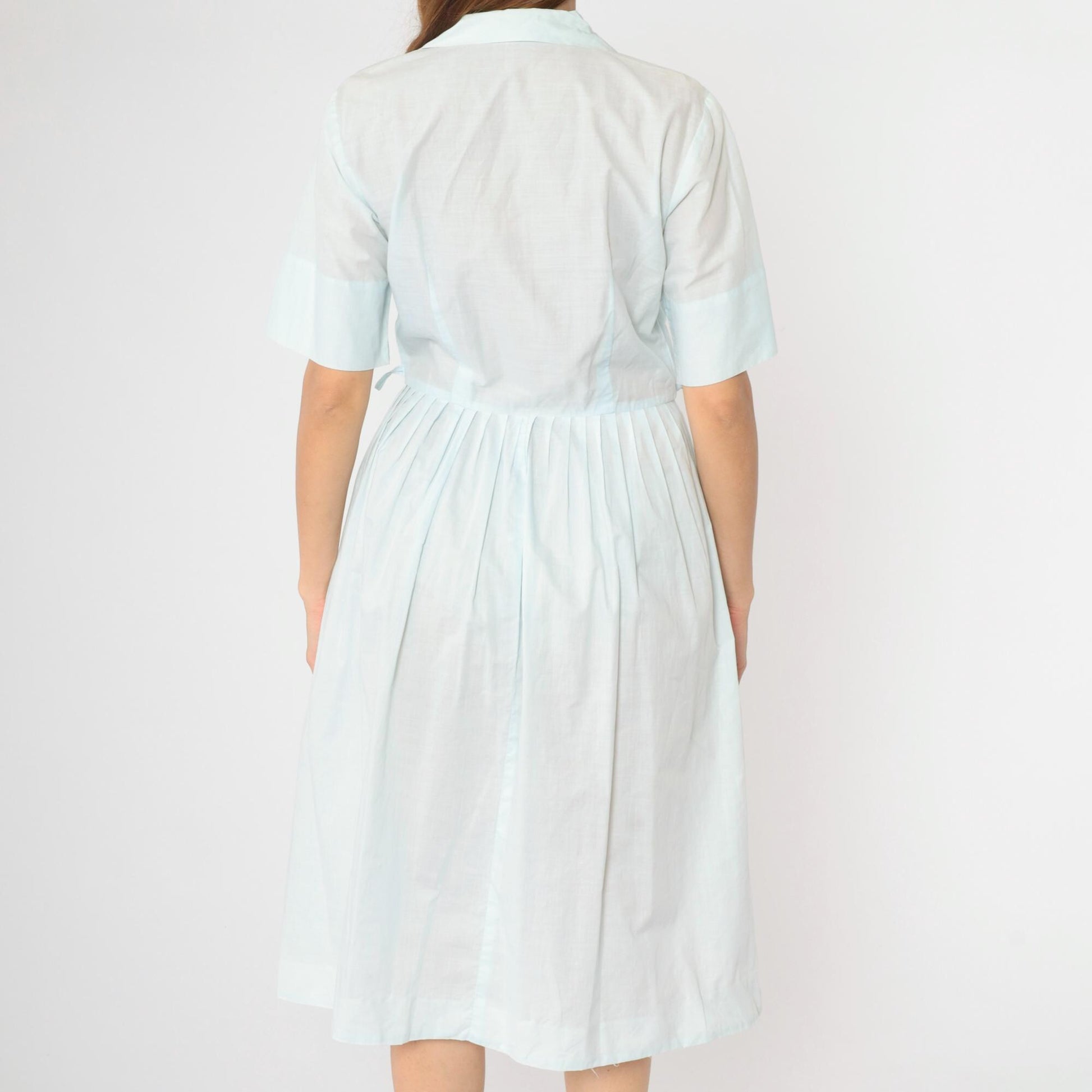 60s Light Blue Pintuck Day Dress Lace Trim Button-Up Shirtwaist Medium