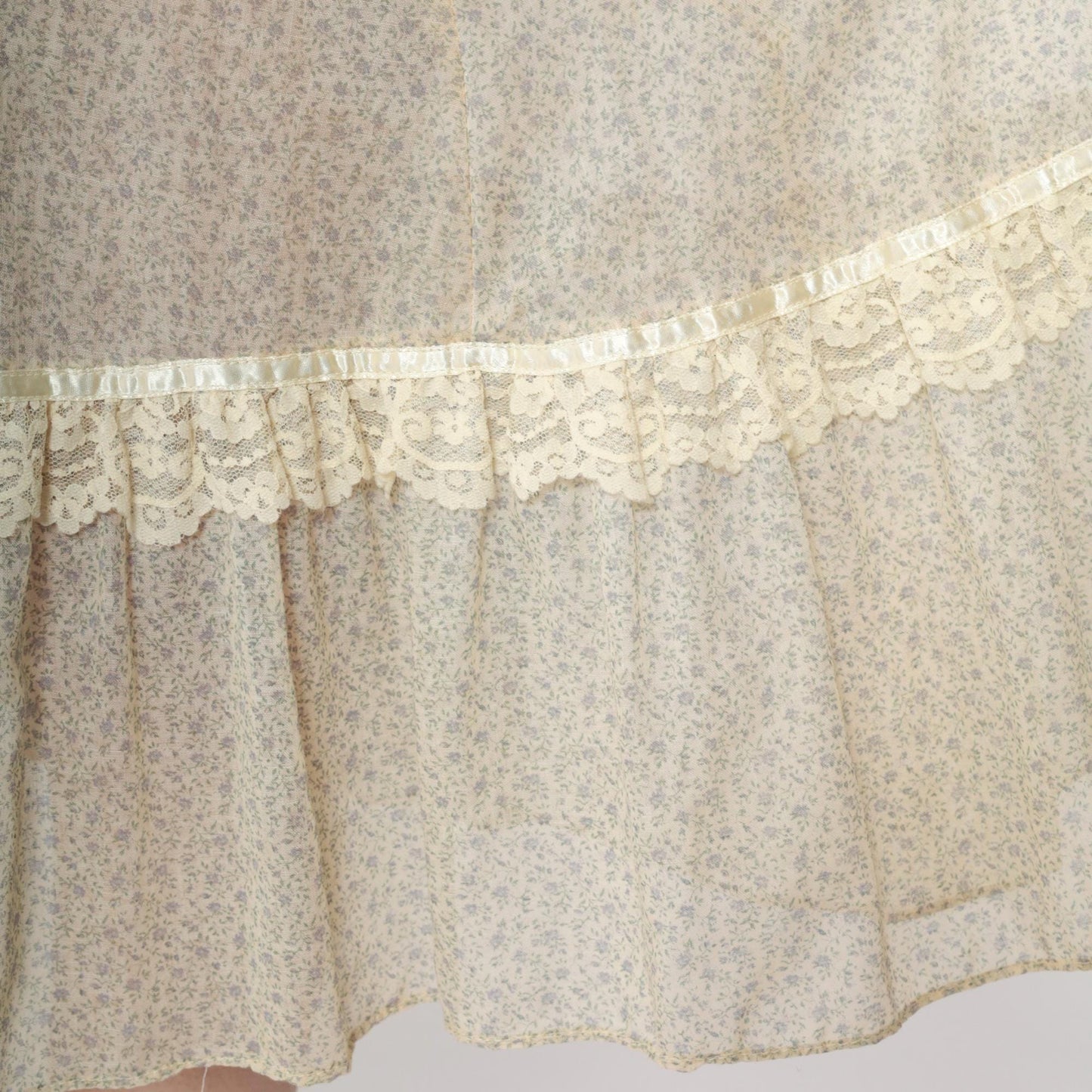 70s Gunne Sax Floral Calico Midi Dress Cream Puff Sleeve Lace Extra Small