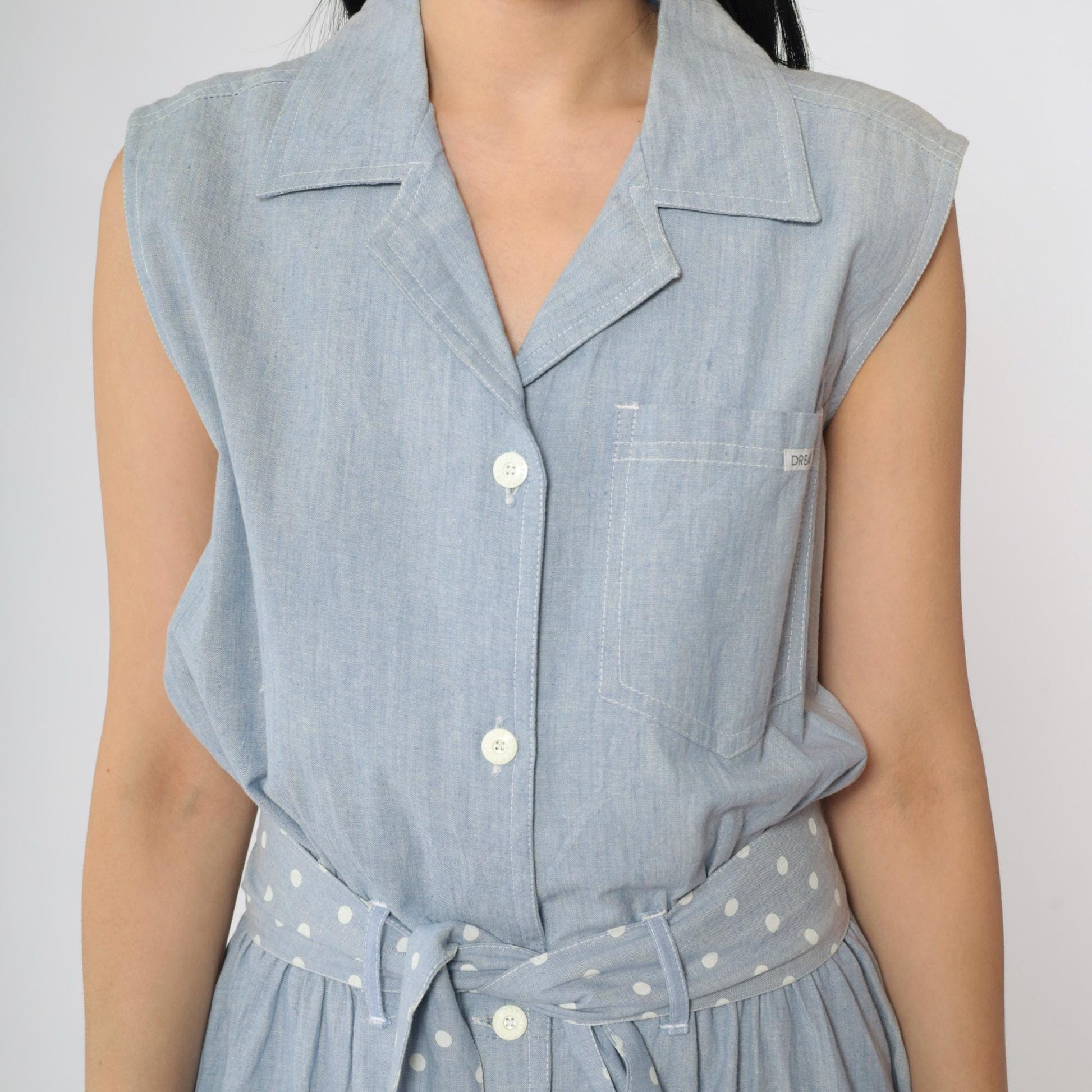 80s Blue Chambray Sleeveless Shirt Dress Polka Dot Sash Pockets Medium