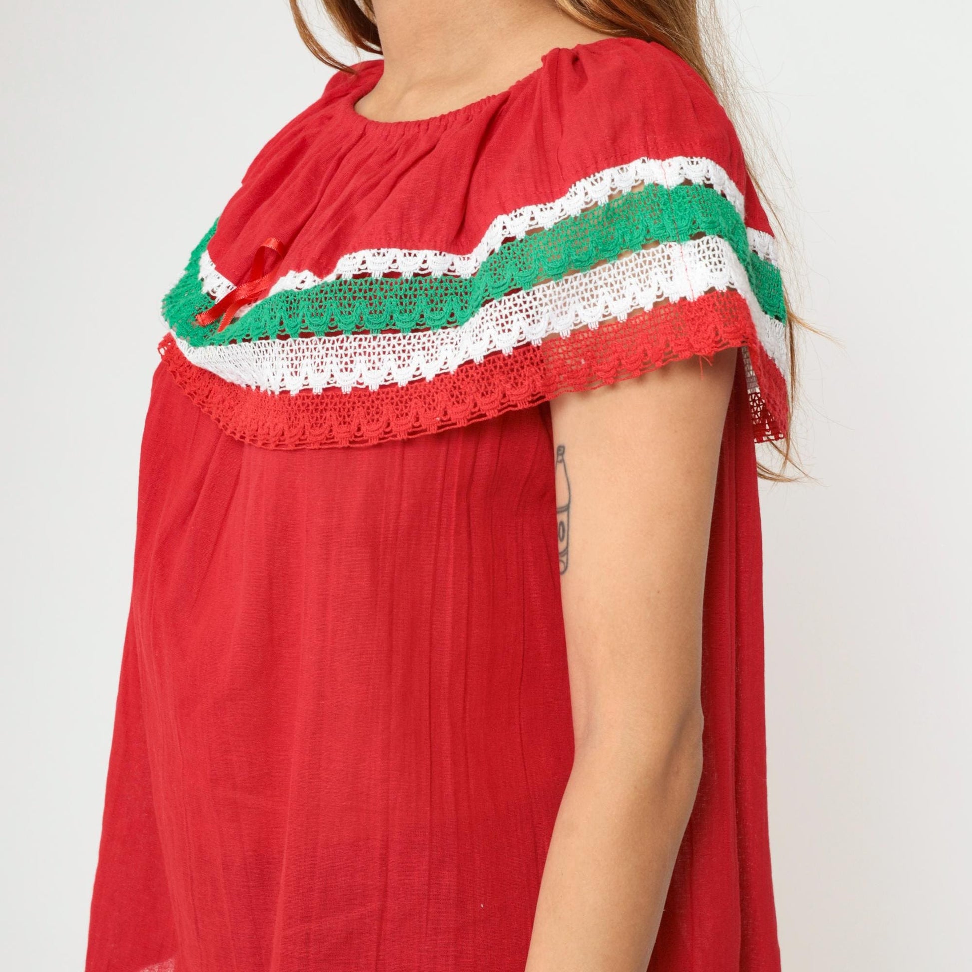 90s Red Mexican Peasant Blouse Crochet Lace Off-Shoulder Small Medium