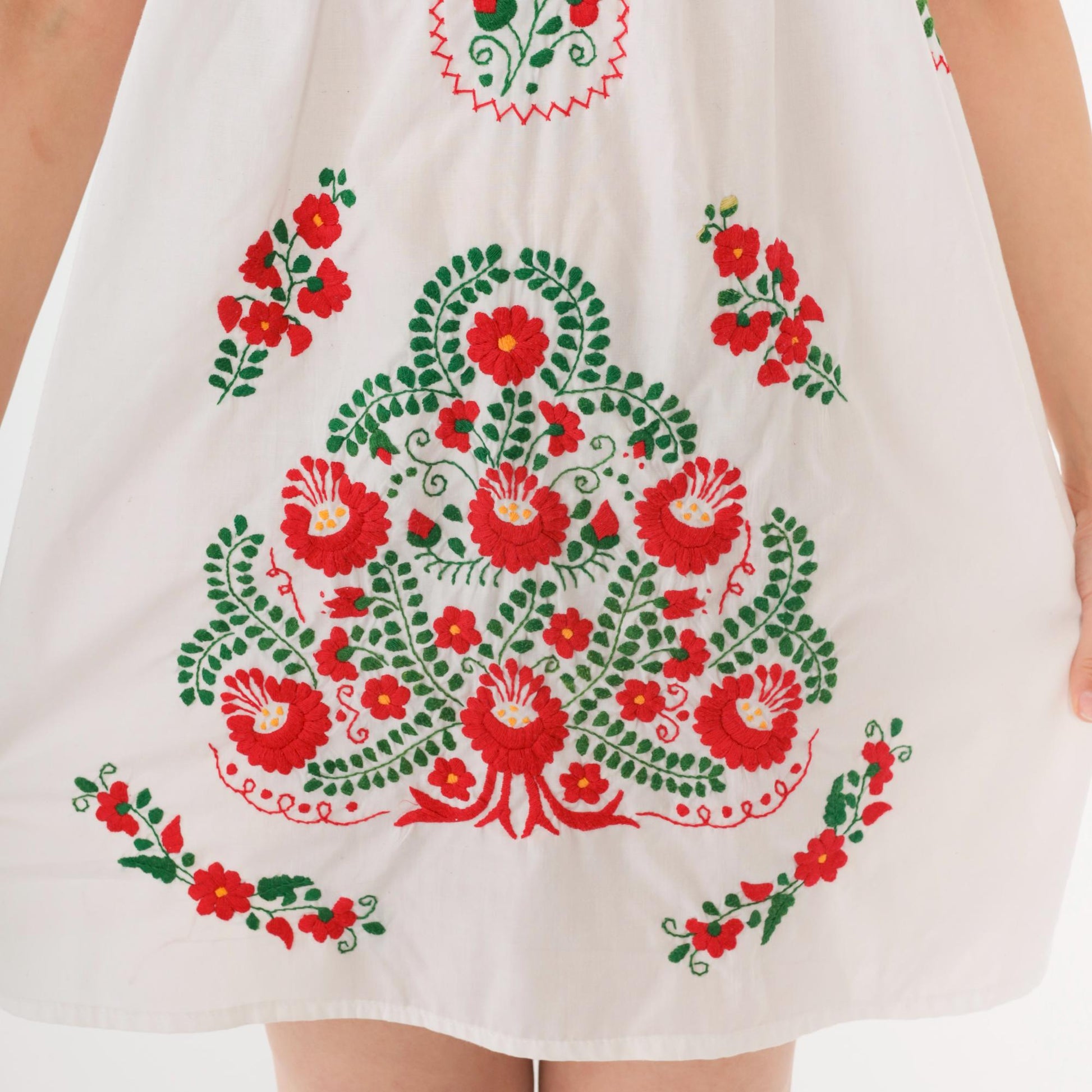 90s Mexican Embroidered Mini Dress White Floral Red Green Short Sleeve Medium M
