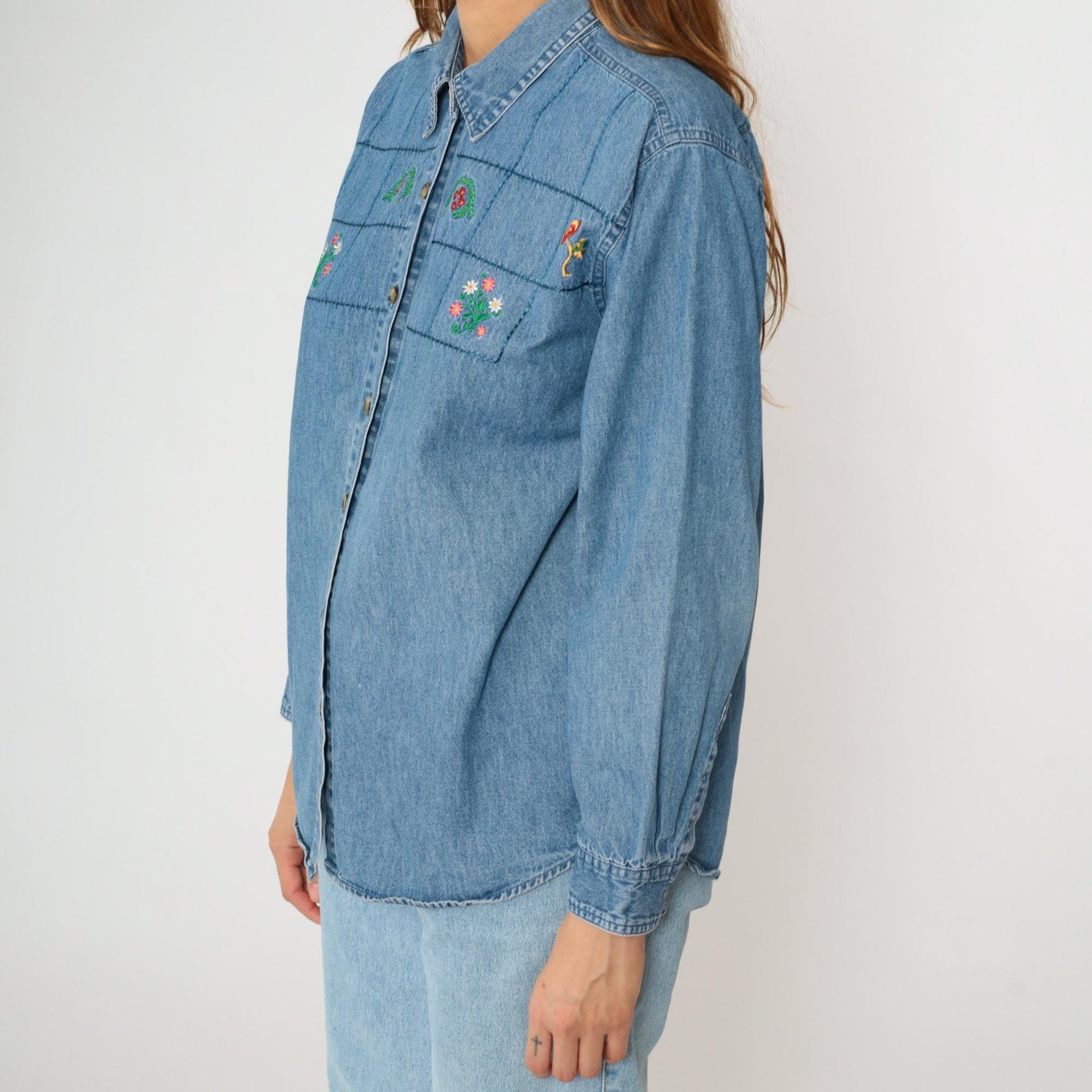 90s River Blues Floral Embroidered Denim Button-Up Shirt Blue Medium M