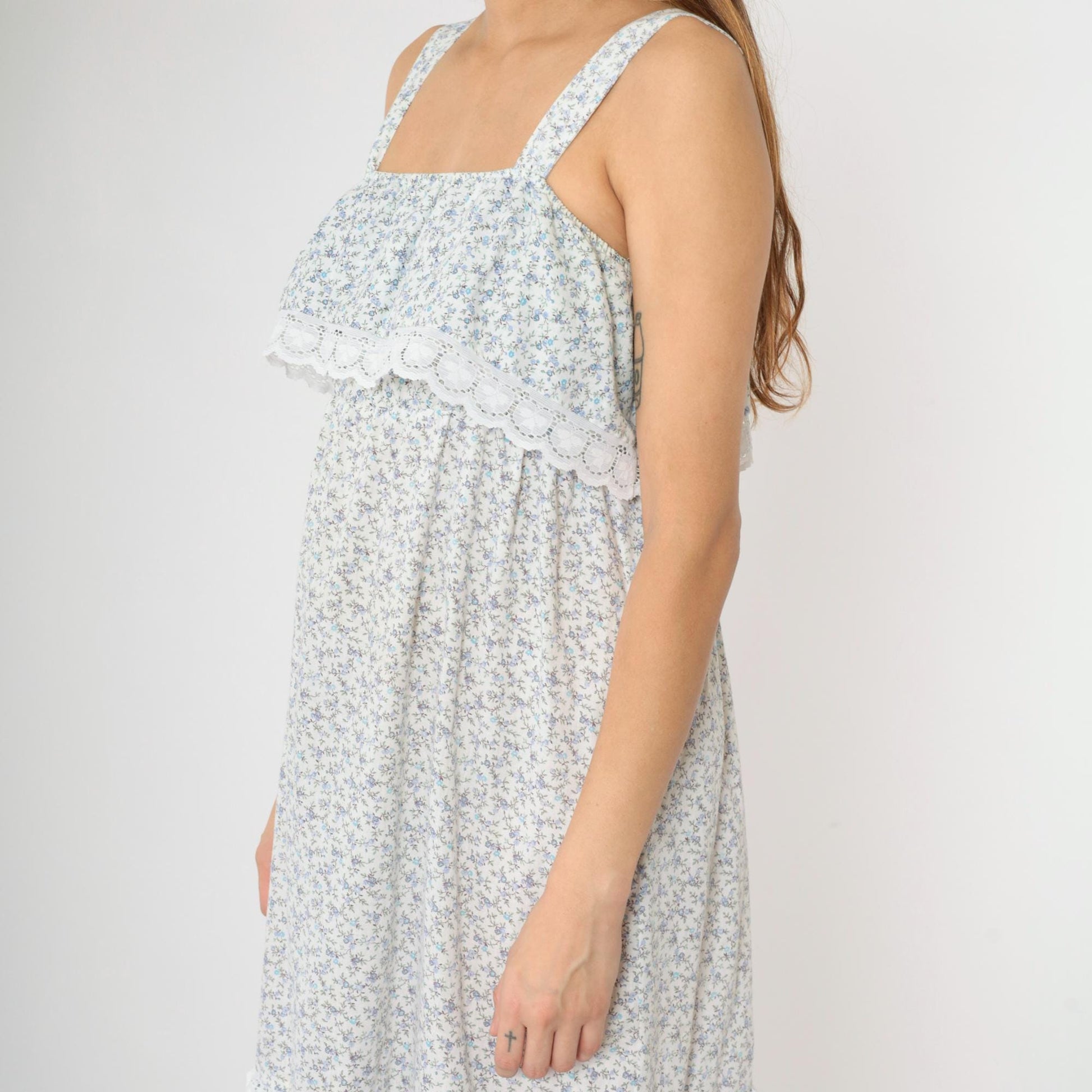 70s Floral Midi Dress Empire Waist Ruffle Lace Trim Blue White Small
